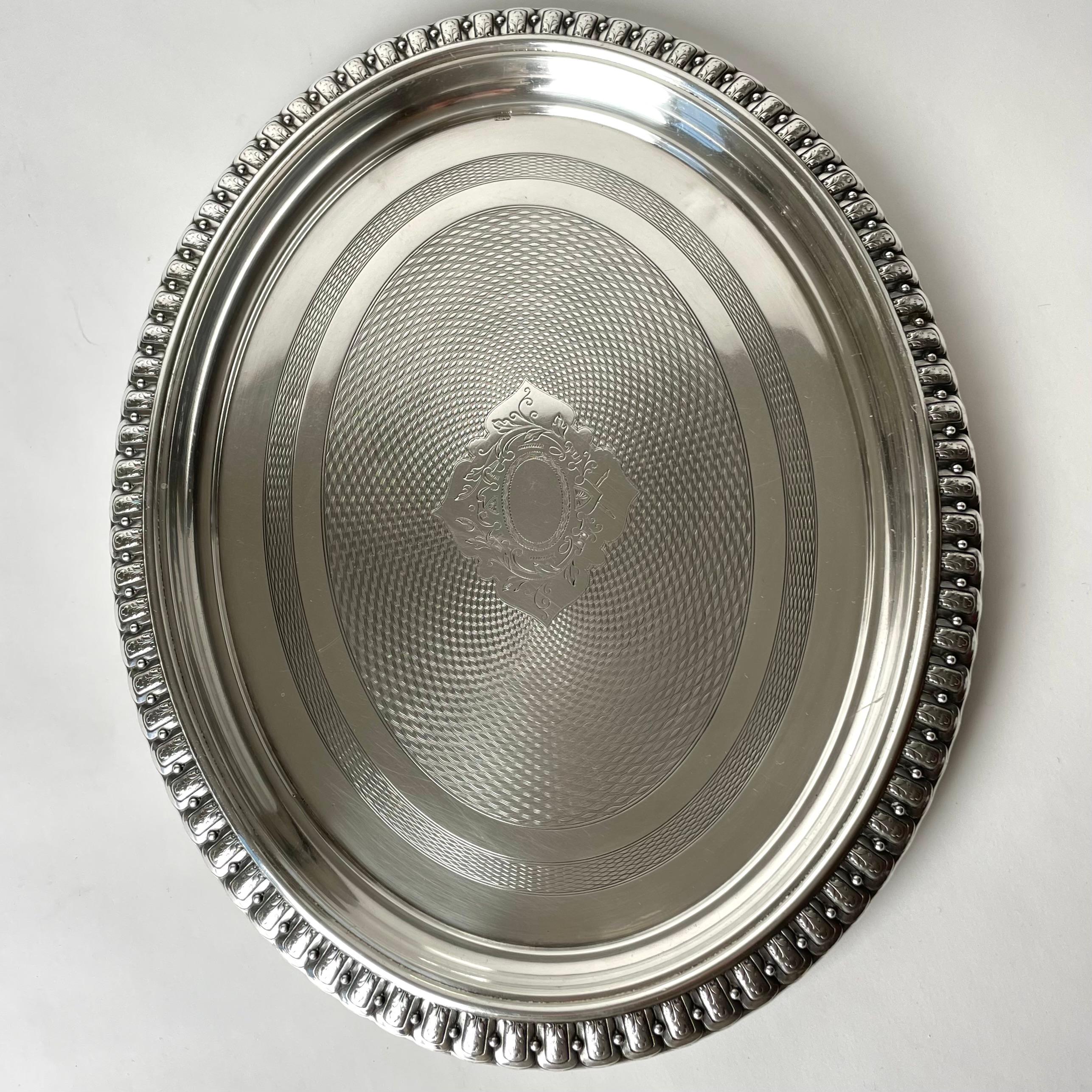 Élégant plateau en métal argenté fabriqué par WMF à la fin du 19ème siècle Bon état - En vente à Knivsta, SE
