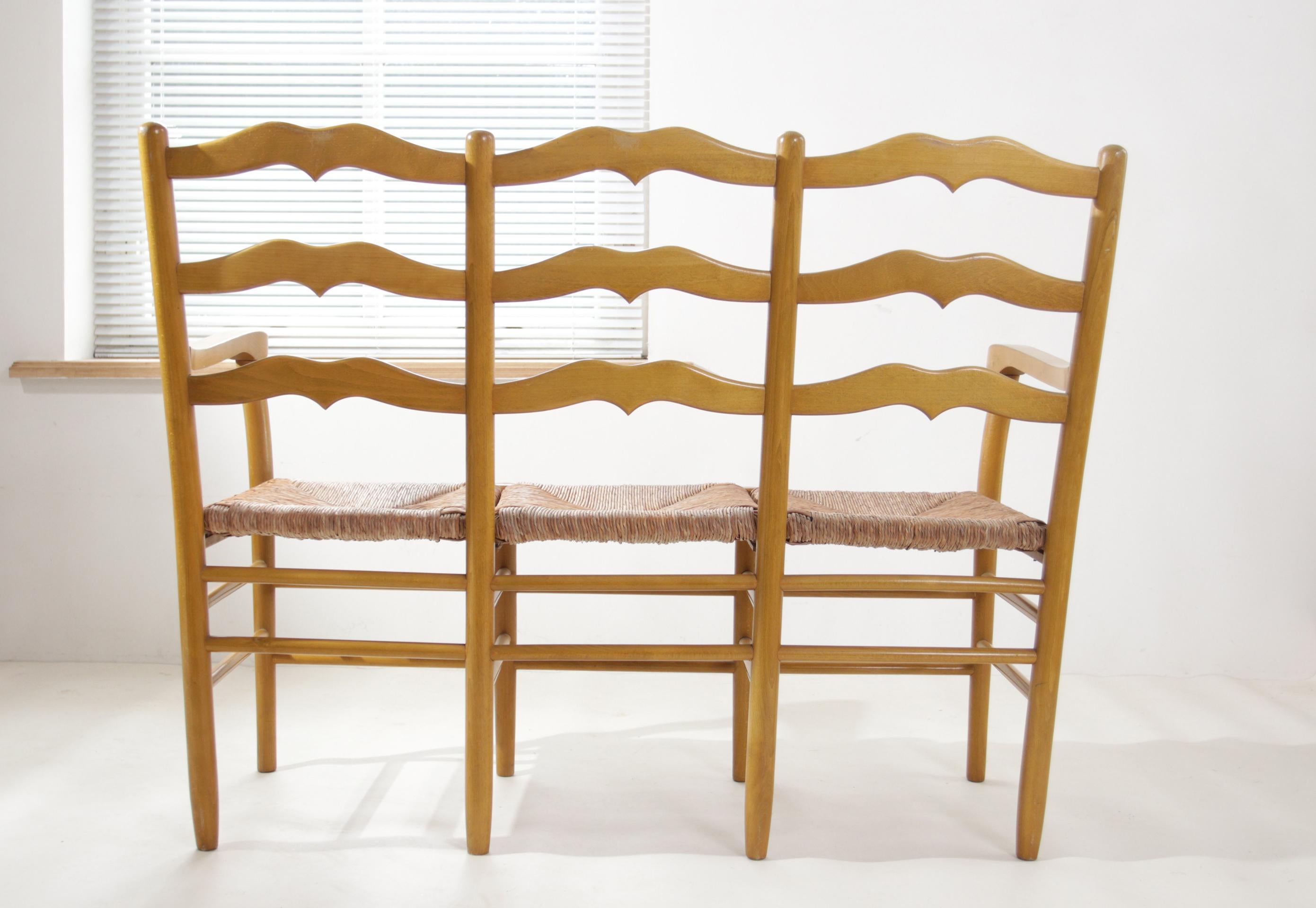 Elegant Simplicity: A Mid-Century Beechwood Three-Seater Bench  Handwoven Rush For Sale 2