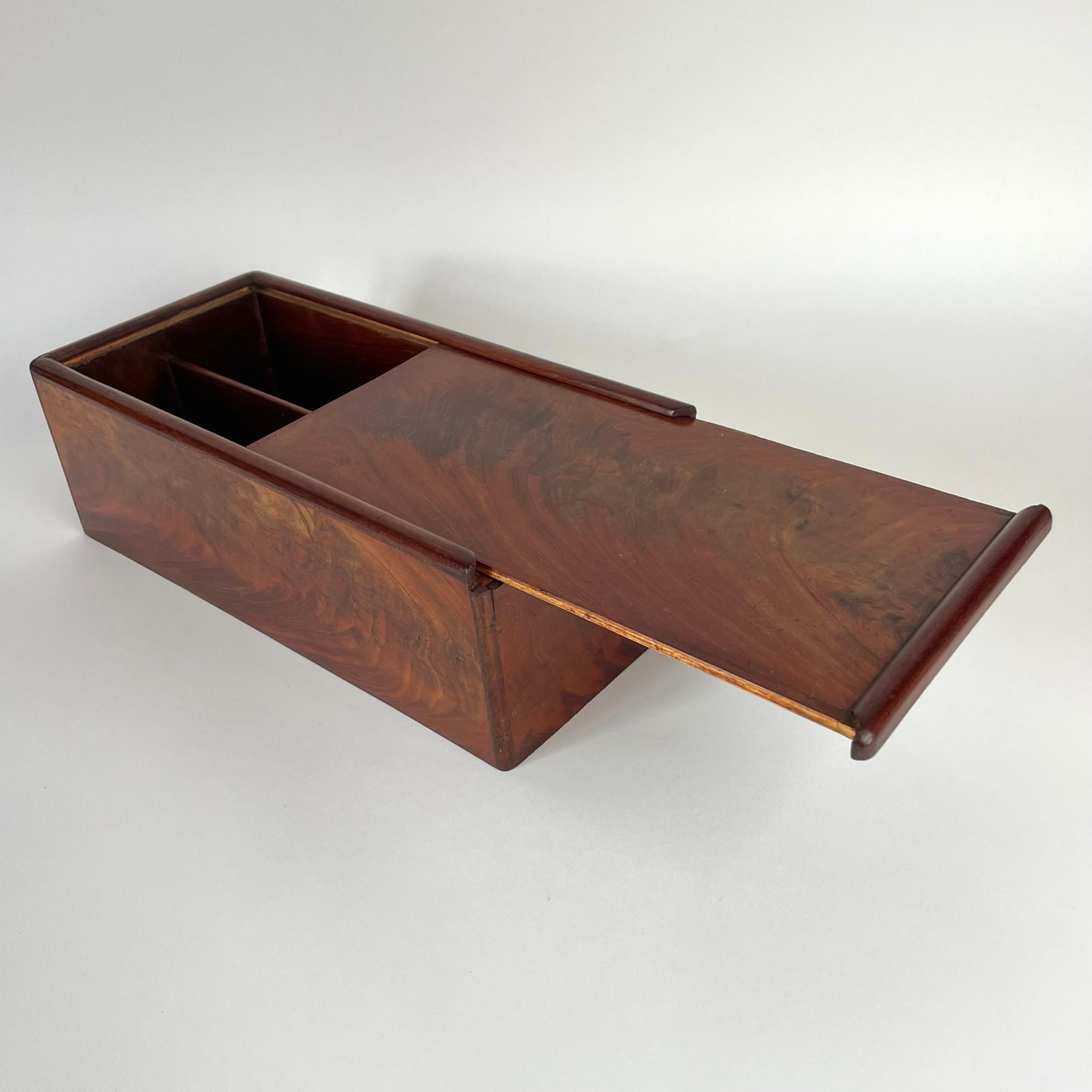 French Elegant Sliding-Lid Box in mahogany for candles or cutlery. Empire, 1820s For Sale