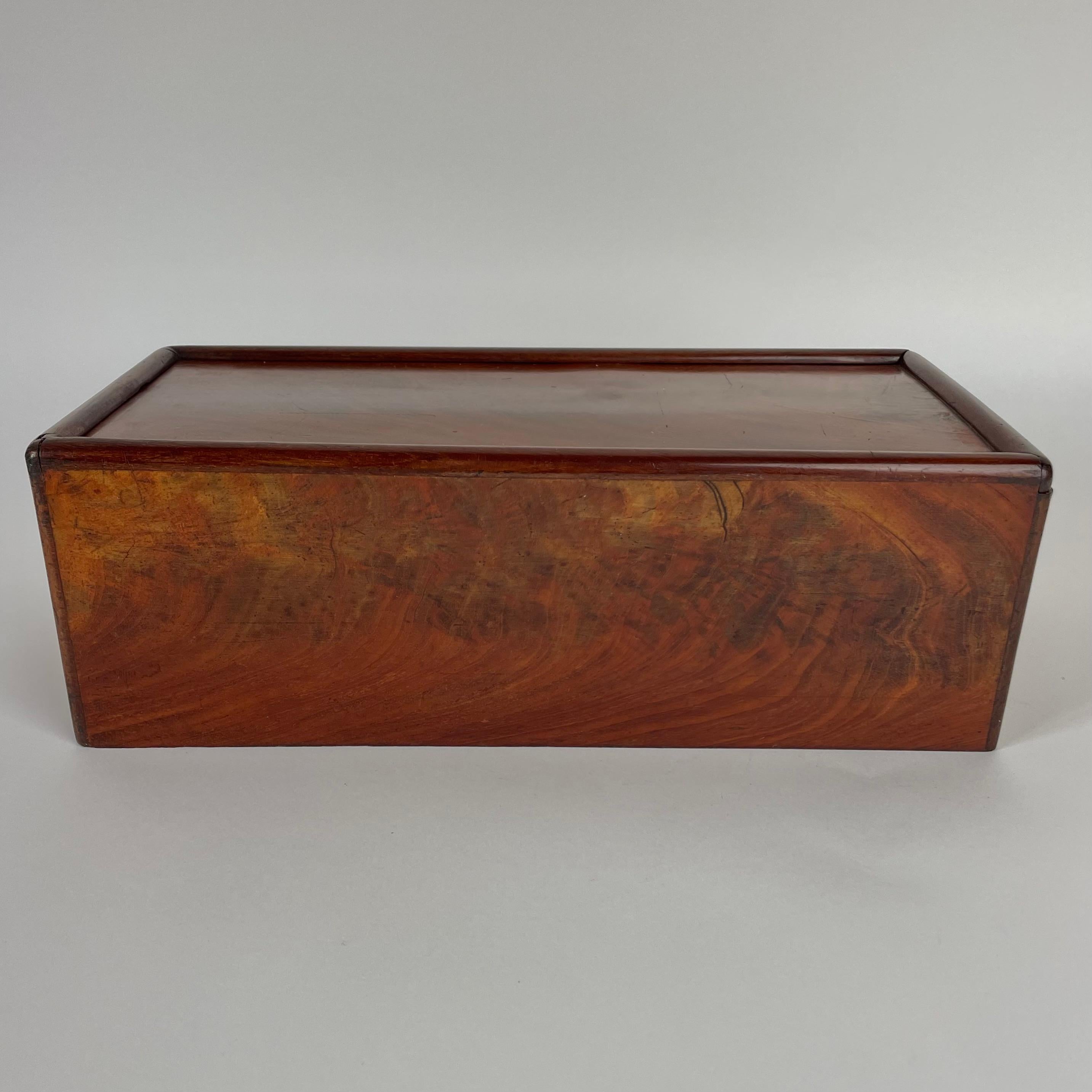 Early 19th Century Elegant Sliding-Lid Box in mahogany for candles or cutlery. Empire, 1820s For Sale