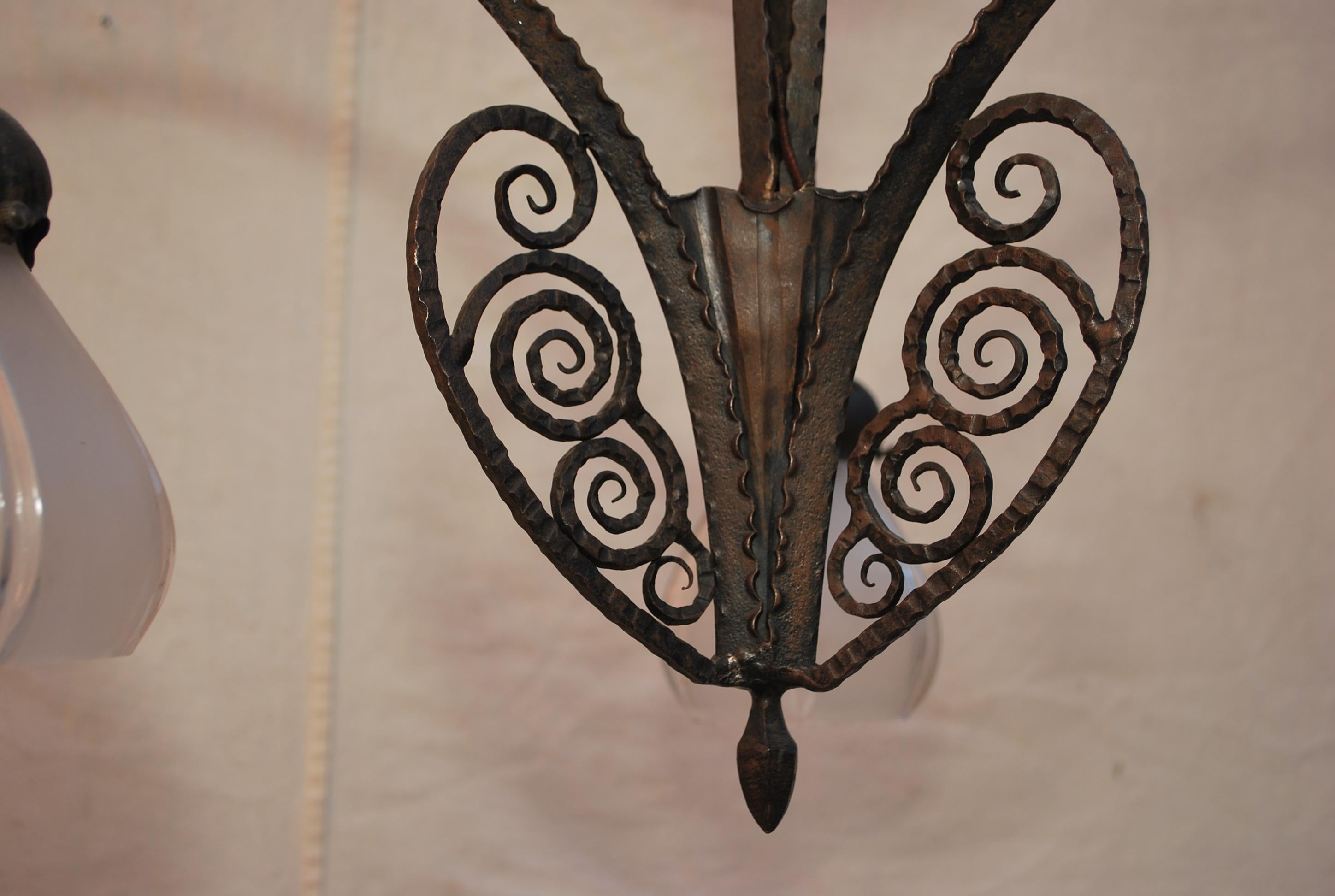 Art Deco Elegant small 1920's French wrought iron chandelier For Sale