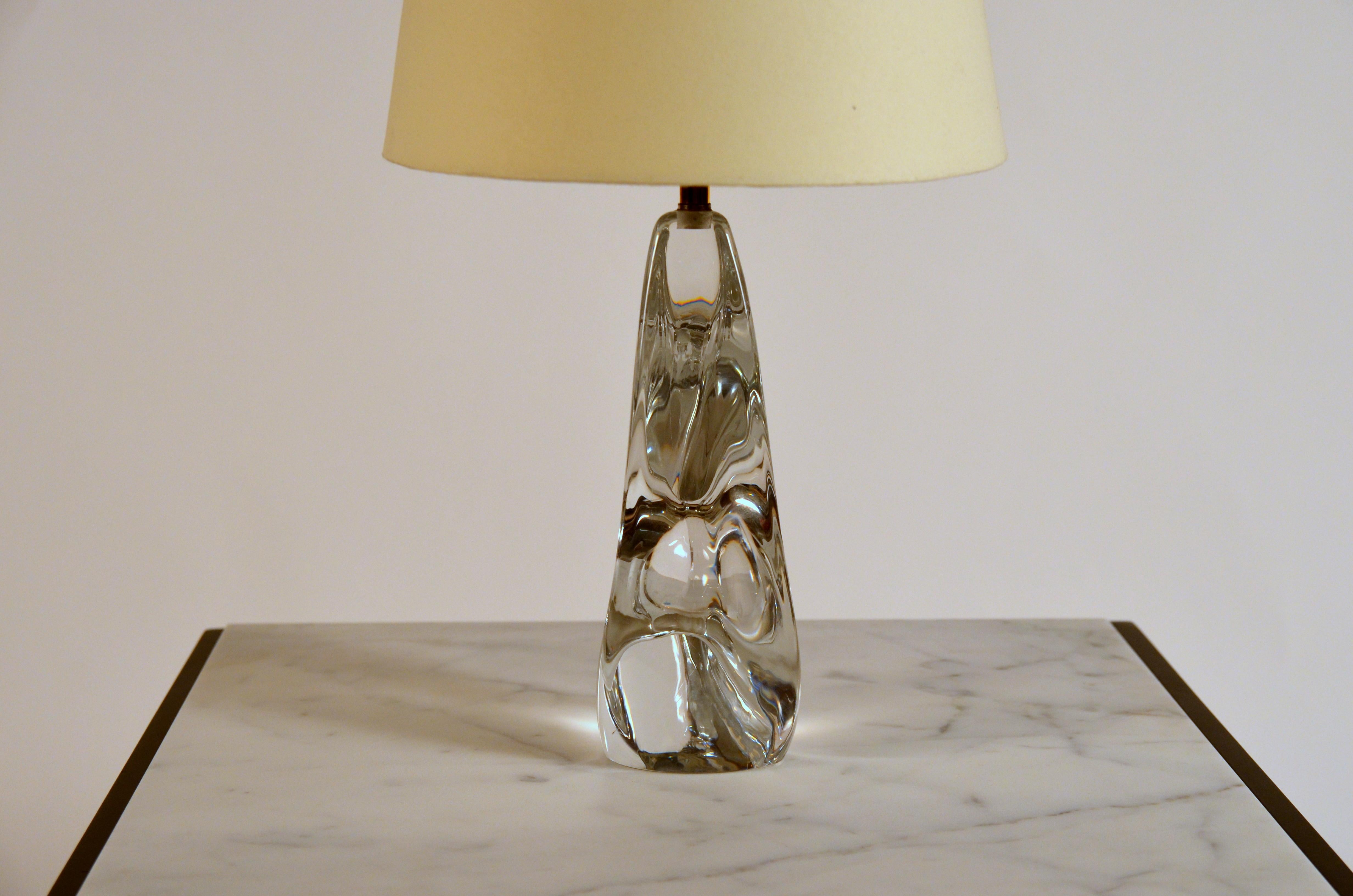 Elegant Small Freeform Crystal and Parchment Table Lamp by Daum In Excellent Condition In Los Angeles, CA