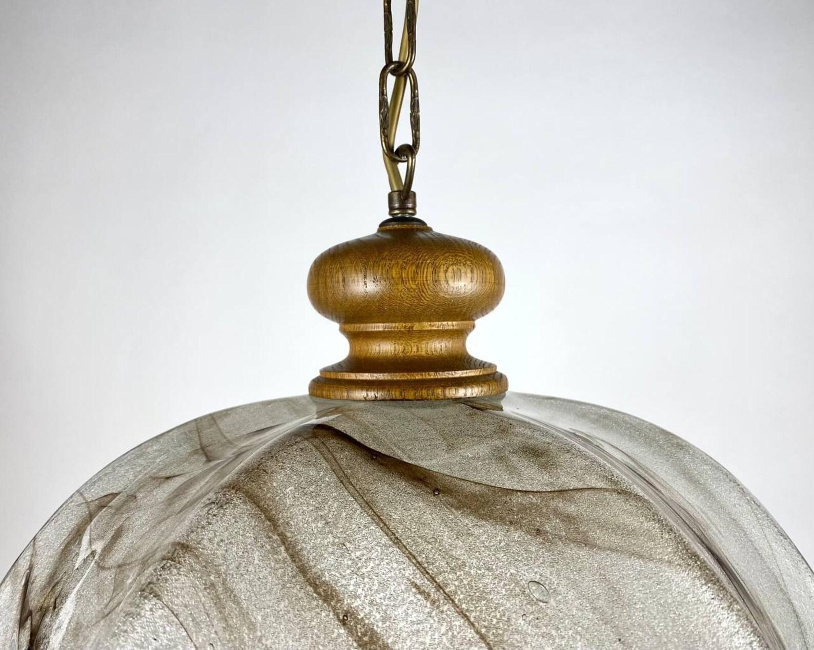 Elegant Smooth Glass And Wooden Chandelier For One Light, Vintage  For Sale 2