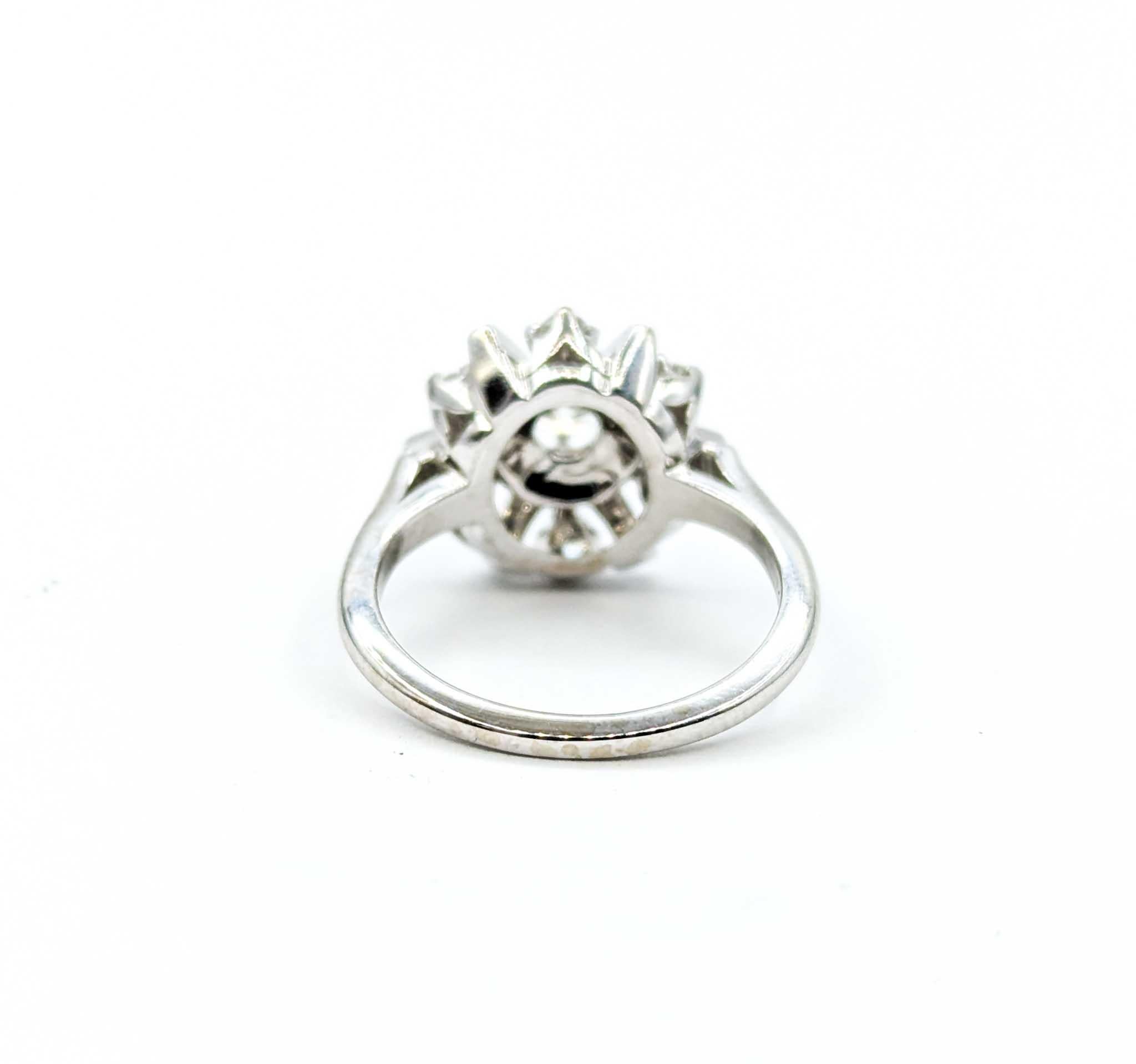 Elegante Anillo de Diamantes Copo de Nieve en Oro Blanco de 14k en venta 2