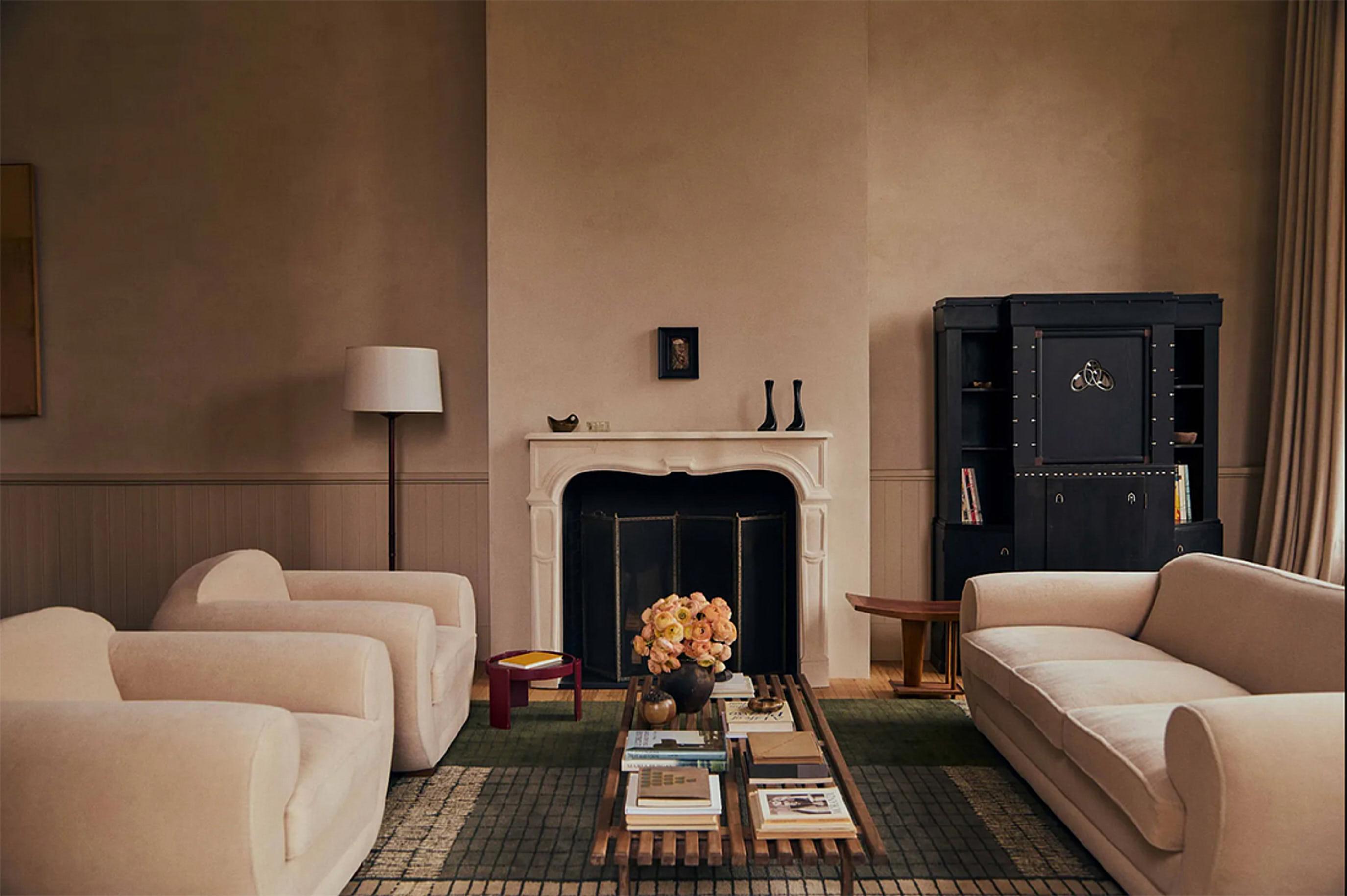 Art Deco Elegant Sofa Upholstered in Pure Alpaca For Sale