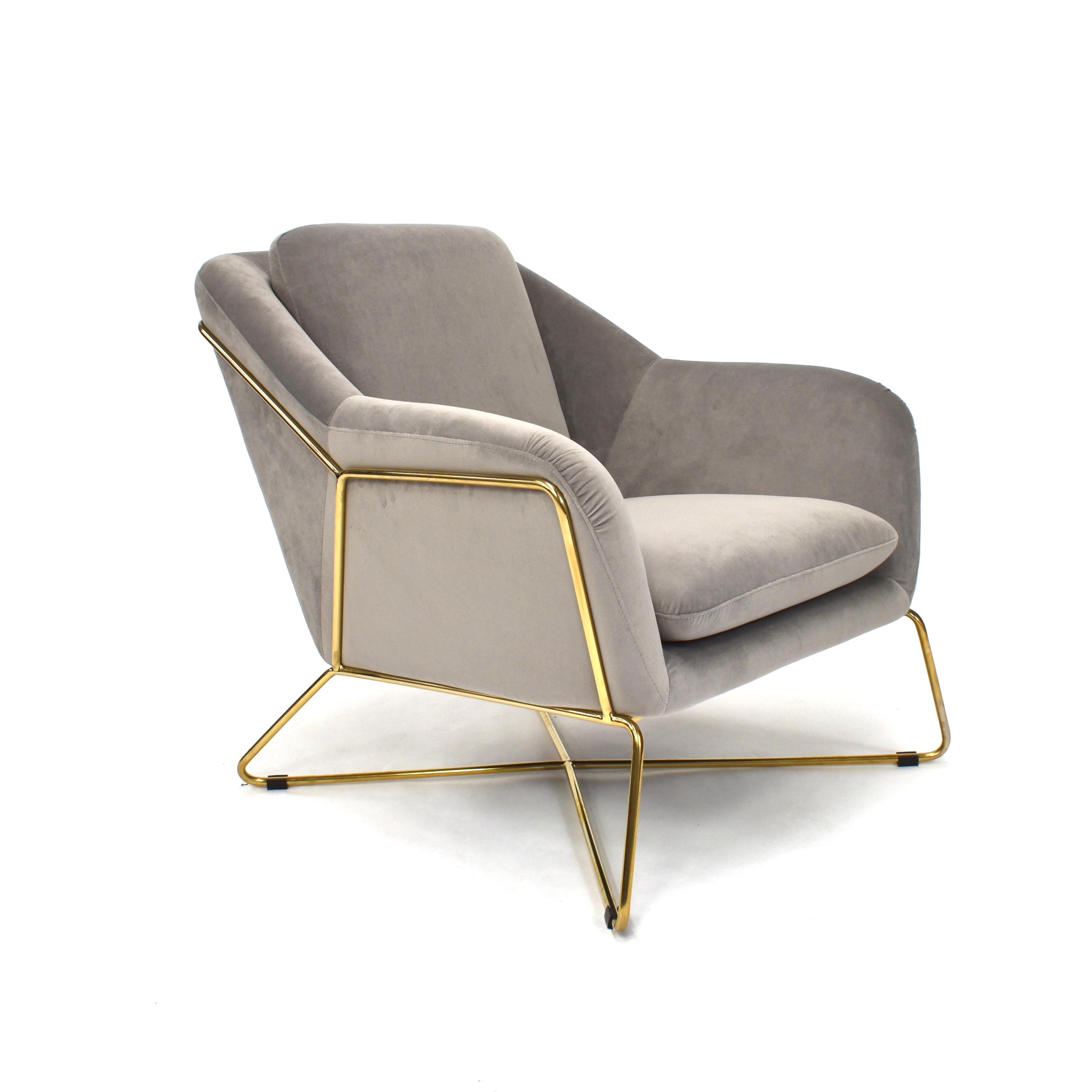 Italian Elegant SOHO Lounge Chair in Velvet and Gold, 21st Century For Sale
