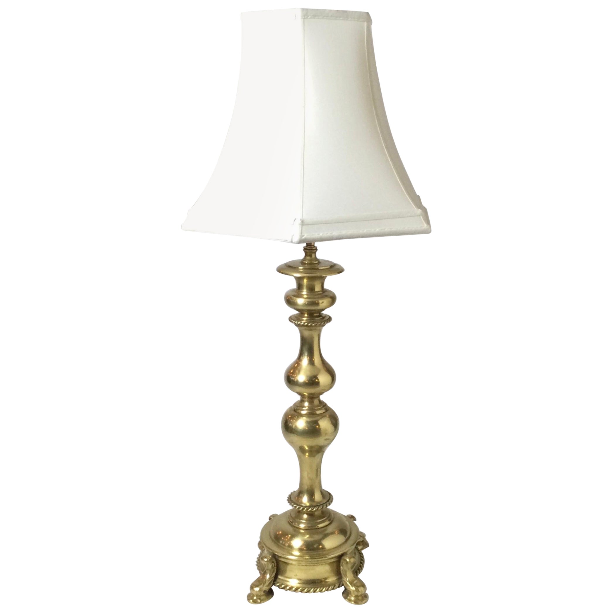 Lampe élégante en laiton poli massif en vente