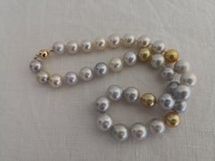 Elegant South Sea Pearl Necklace with High Luster, 18 Karat Gold