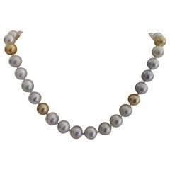 Elegant South Sea Pearl Necklace with High Luster, 18 Karat Gold
