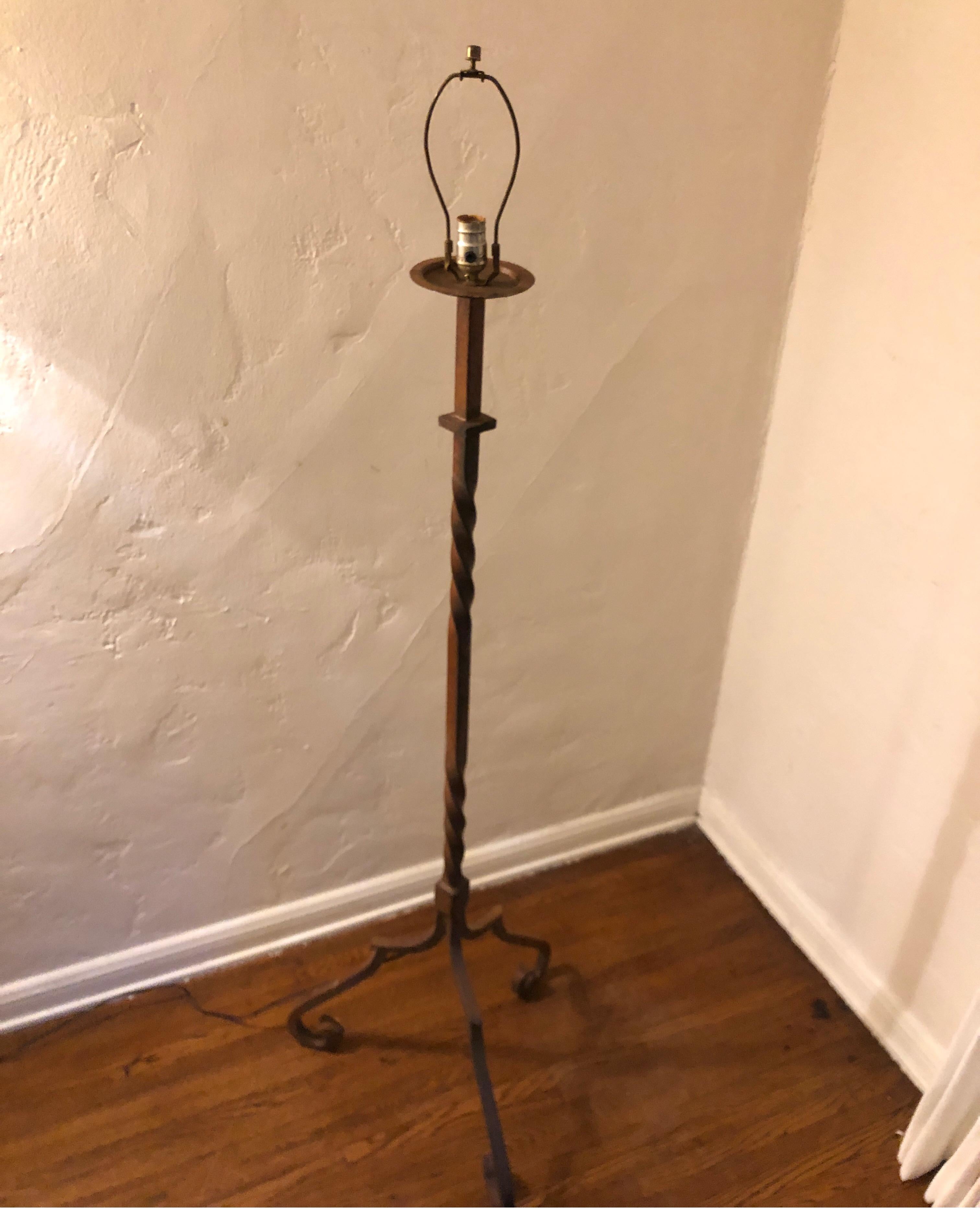 Elegant Spanish Hand Forged Twisted Iron Floor Lamp, Midcentury 2