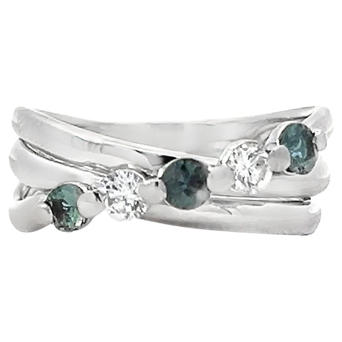 Elegant Sterling Silver Cubic Zirconia Solitaire Engagement Ring