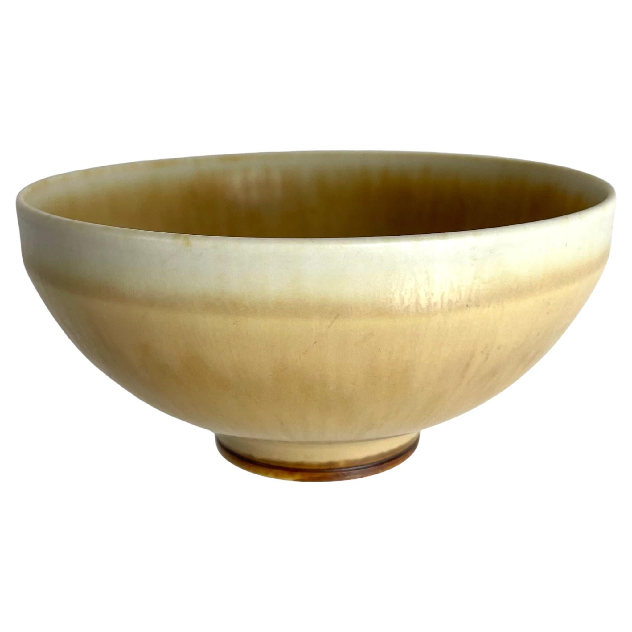 Elegante cuenco de gres de Berndt Friberg, Gustavsberg, Suecia, 1966 en venta