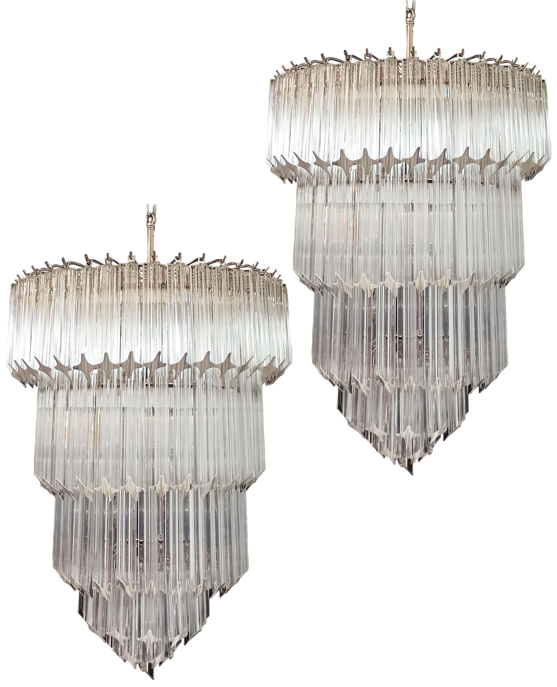 Elegant Stylish Murano glass chandelier - 112 transparent quadriedri For Sale 9
