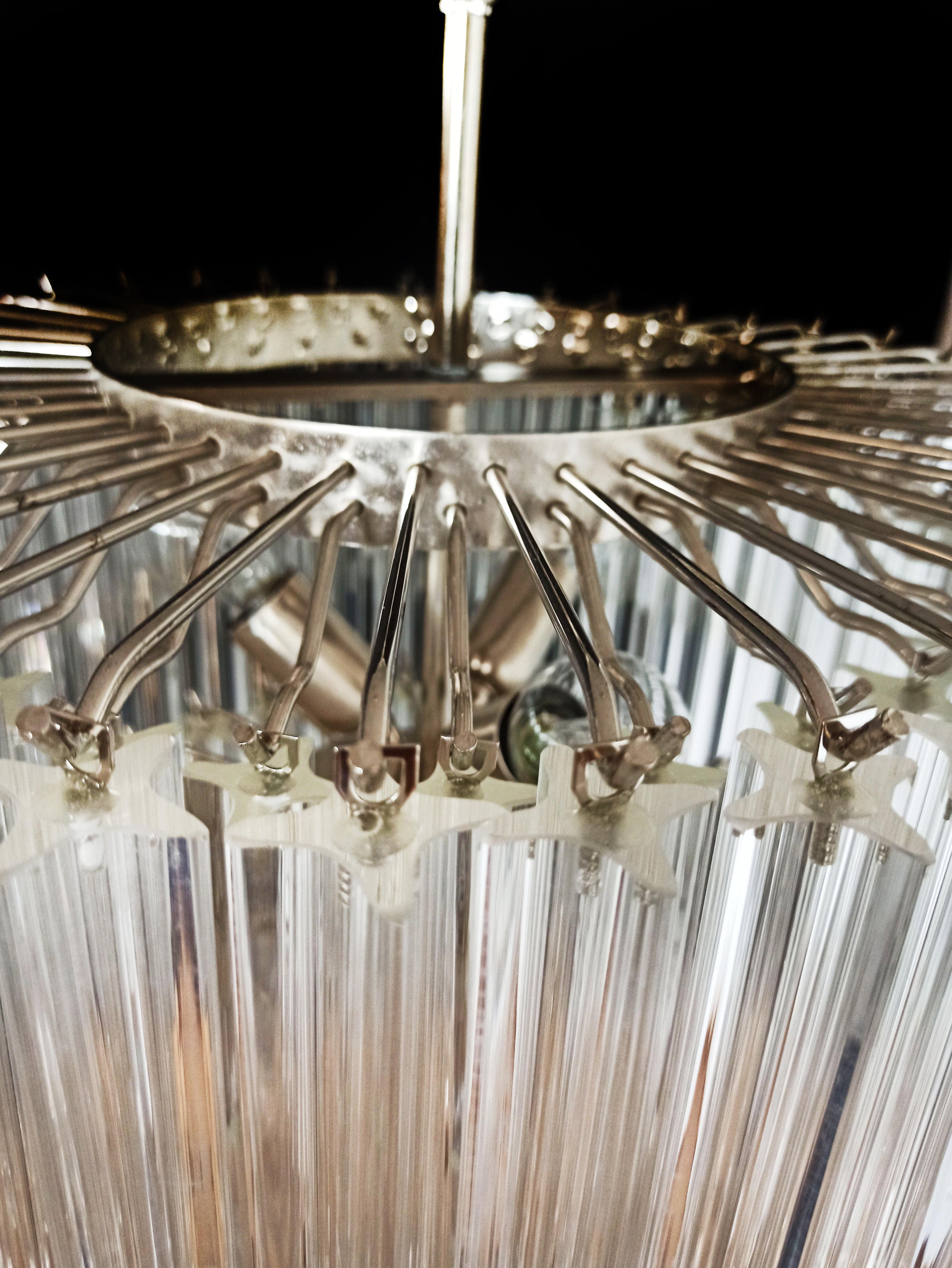 Vetro di Murano Elegant Stylish Murano glass chandeliers - 112 trasparent quadriedri in vendita