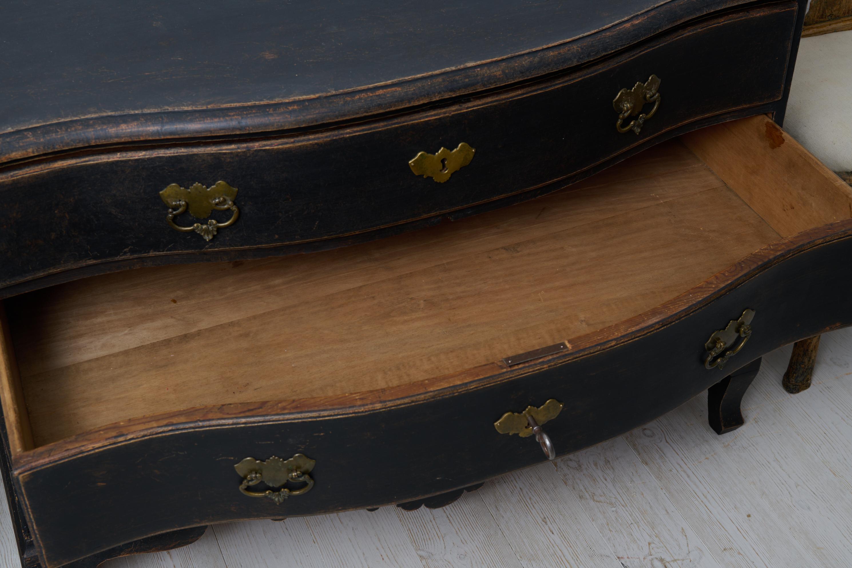 Elegante schwedische antike Barockkommode, schwedisch, schwarz lackiert, Distress 6