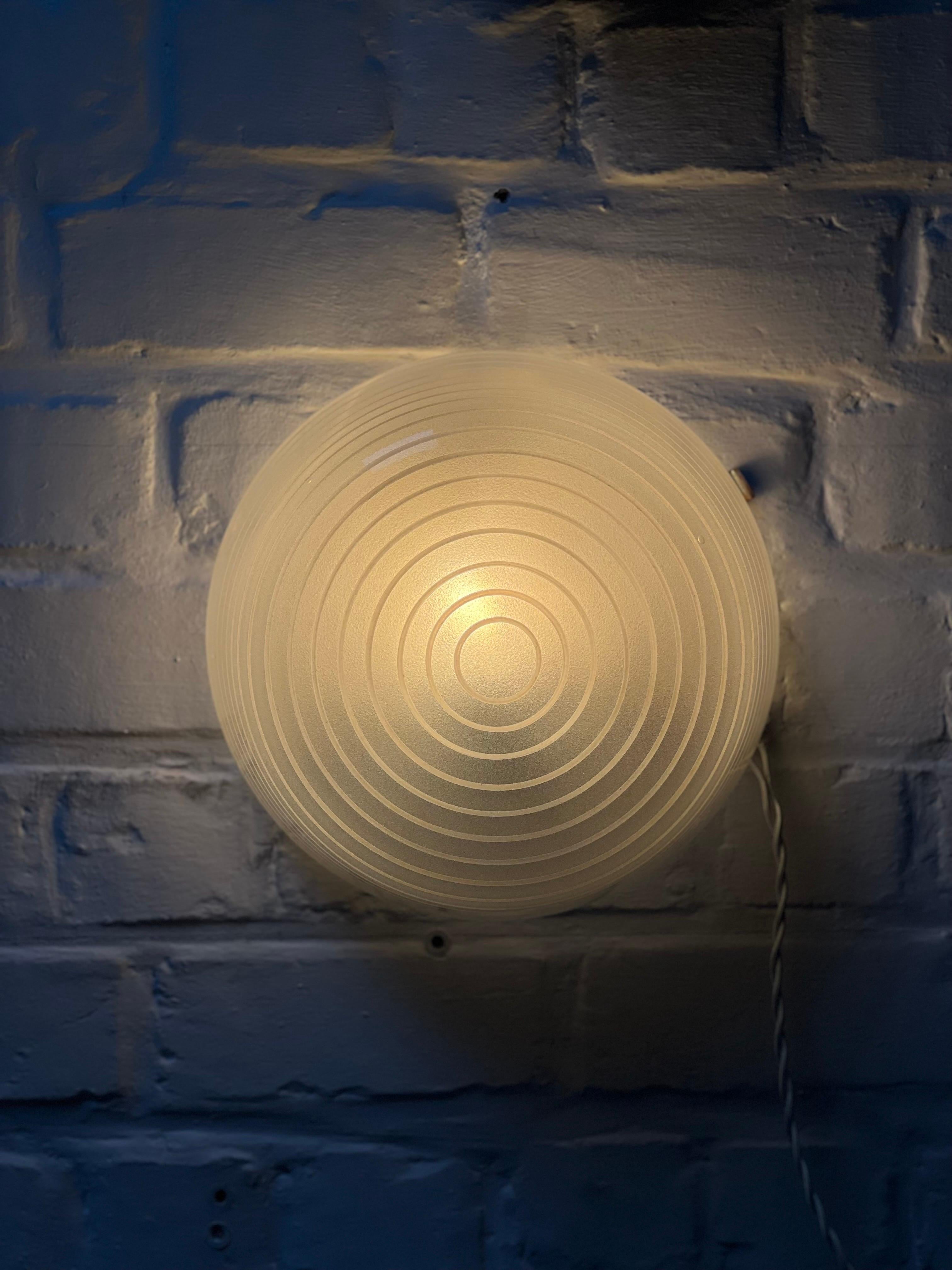Elegant Swedish Frosted Glass Wall or Flush Mount Lamp, Sweden, circa 1940  In Excellent Condition For Sale In Forest, BE
