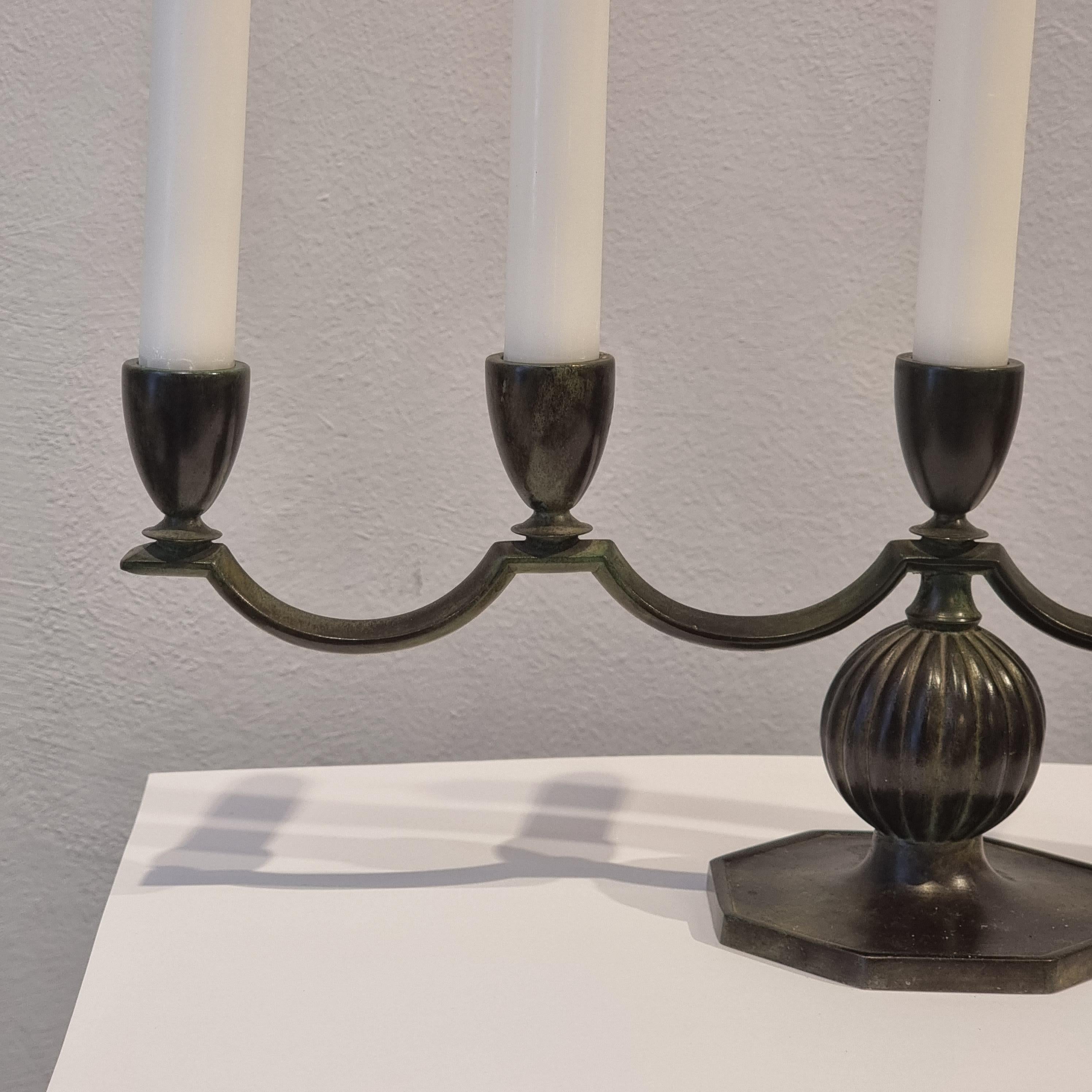 Early 20th Century Elegant Swedish Grace candelabra in solid bronze by Jacob Ängman, GAB For Sale