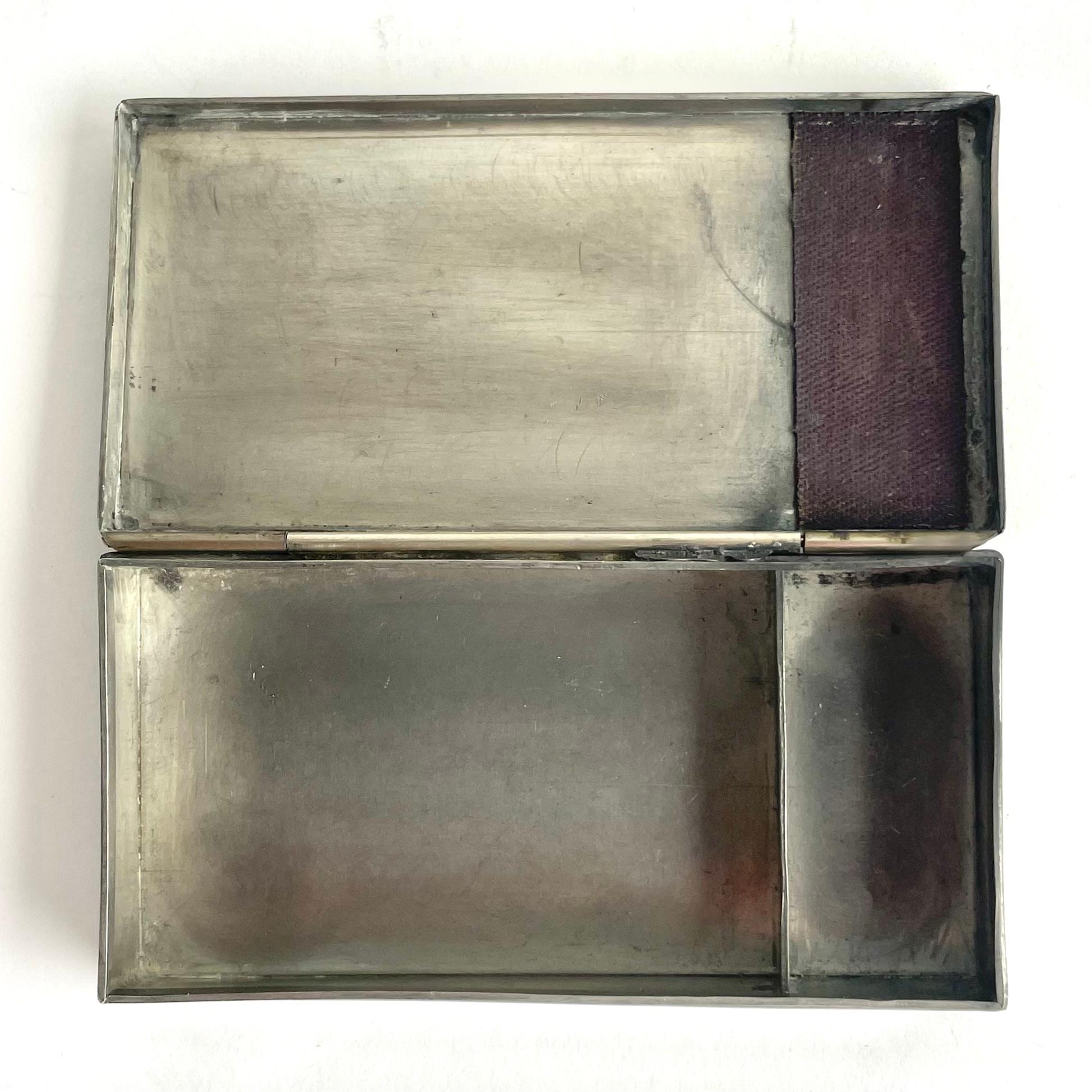 Elegant Swedish Grace pewter box with shell motif, GAB 1927 For Sale 1