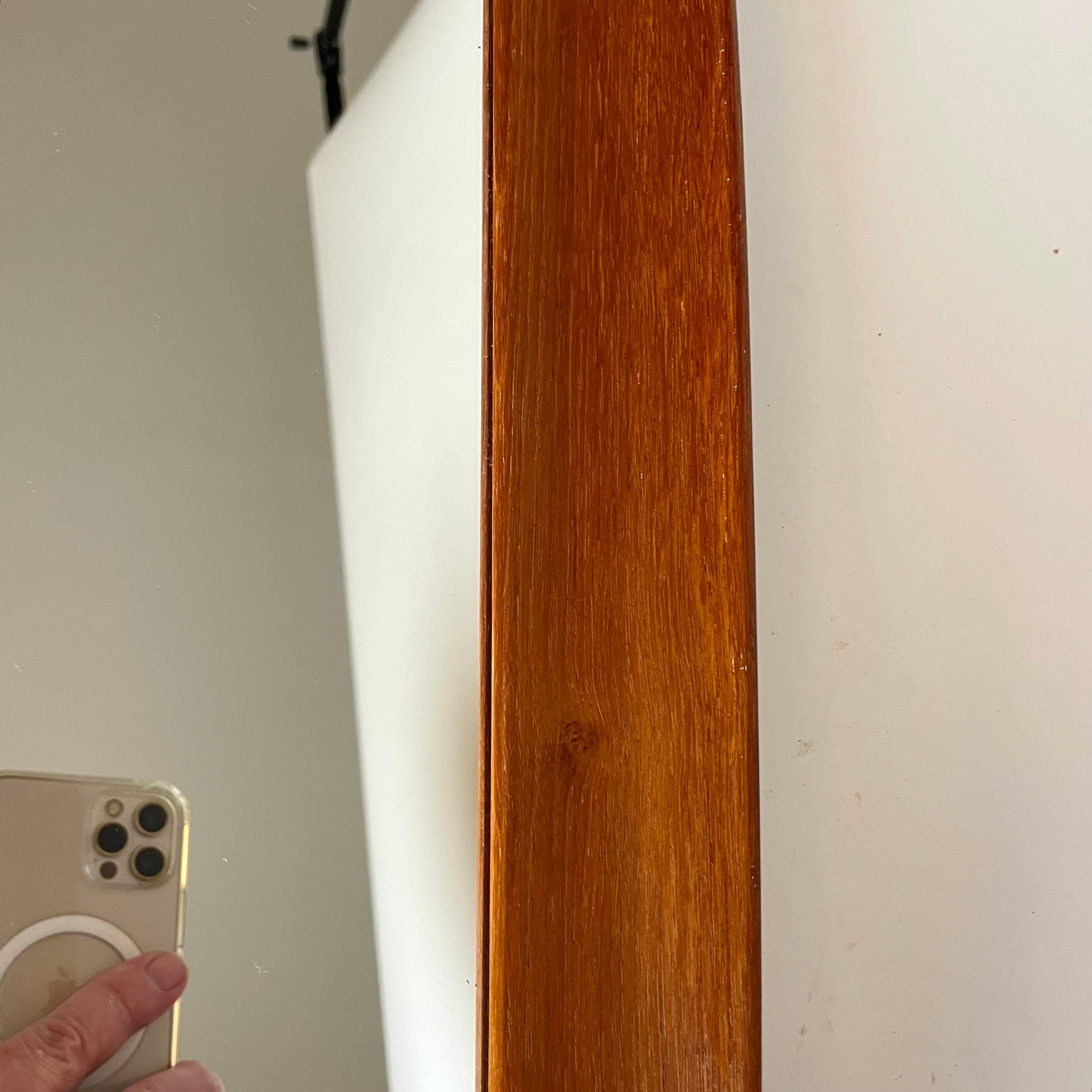 Elegance Miroir suédois en teck massif de style The Modernity des années 1950 en vente 2