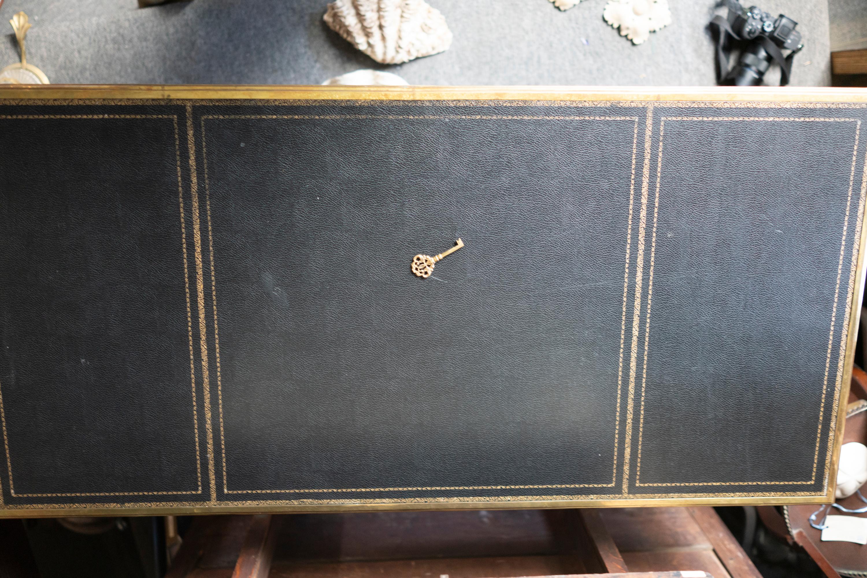 Elegant Sycamore and Box Wood  Louis XVI Style Bureau Plat 2