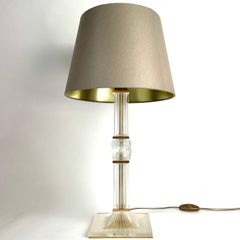Elegant table lamp in frosted glass from Lalique. Model Josephine, designed 1948