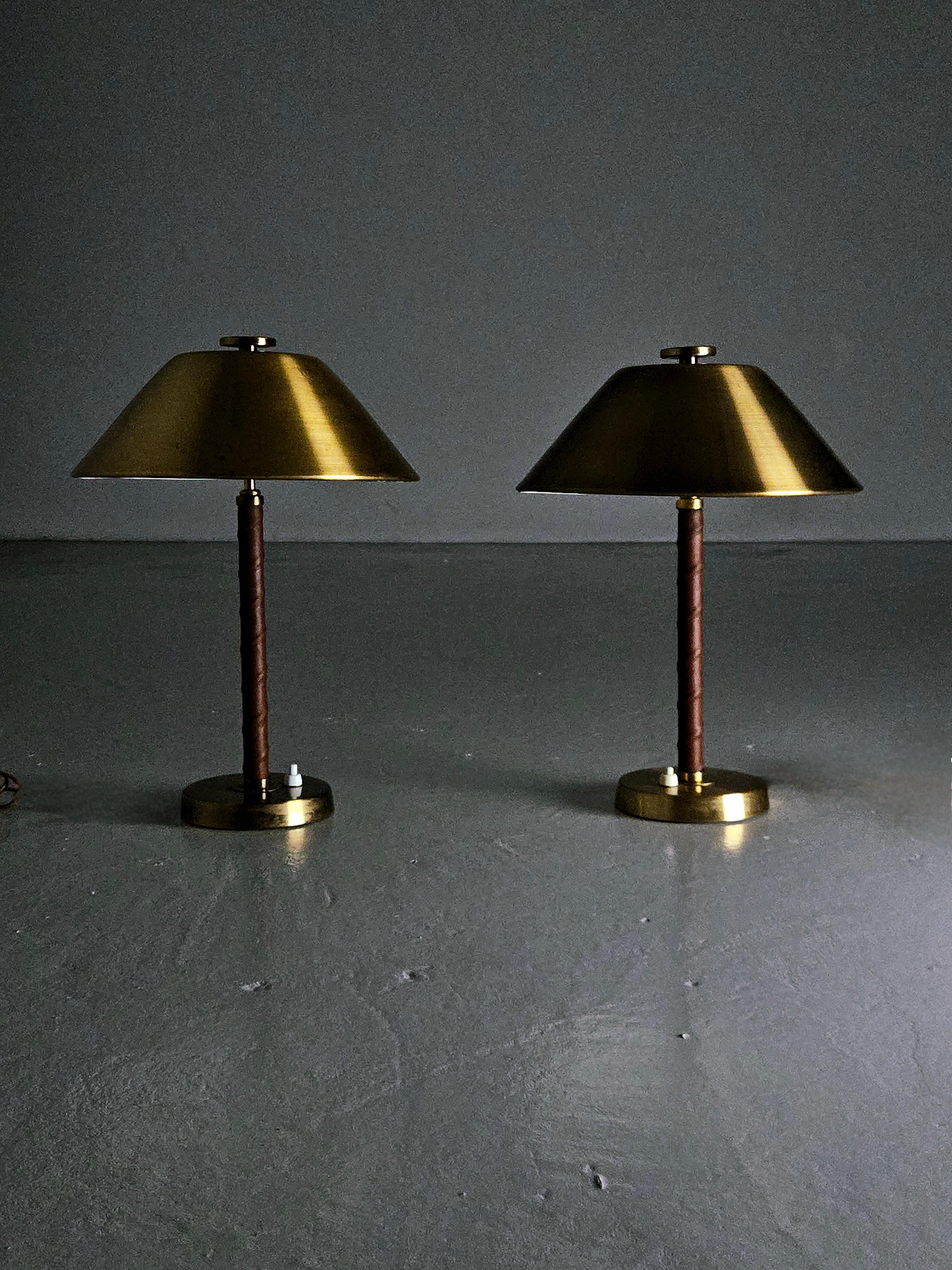 Elegantes lámparas de mesa '5014' de Einar Bäckström, Suecia, años 40 siglo XX en venta