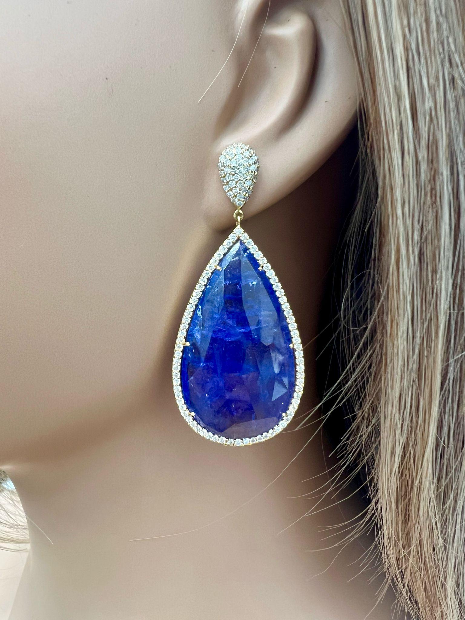 Taglio misto Eleganti orecchini con tanzanite e diamanti in vendita