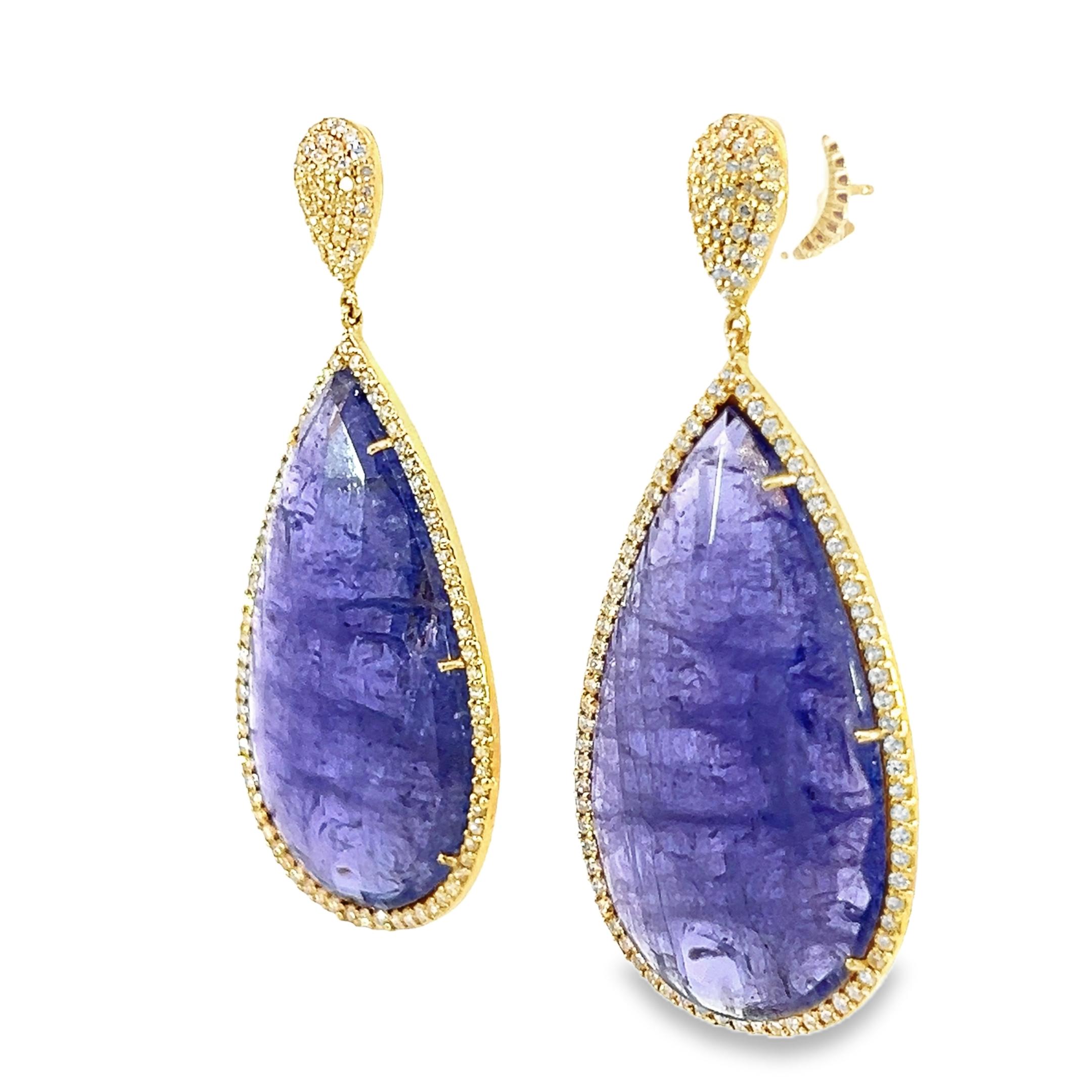 Donna Eleganti orecchini con tanzanite e diamanti in vendita