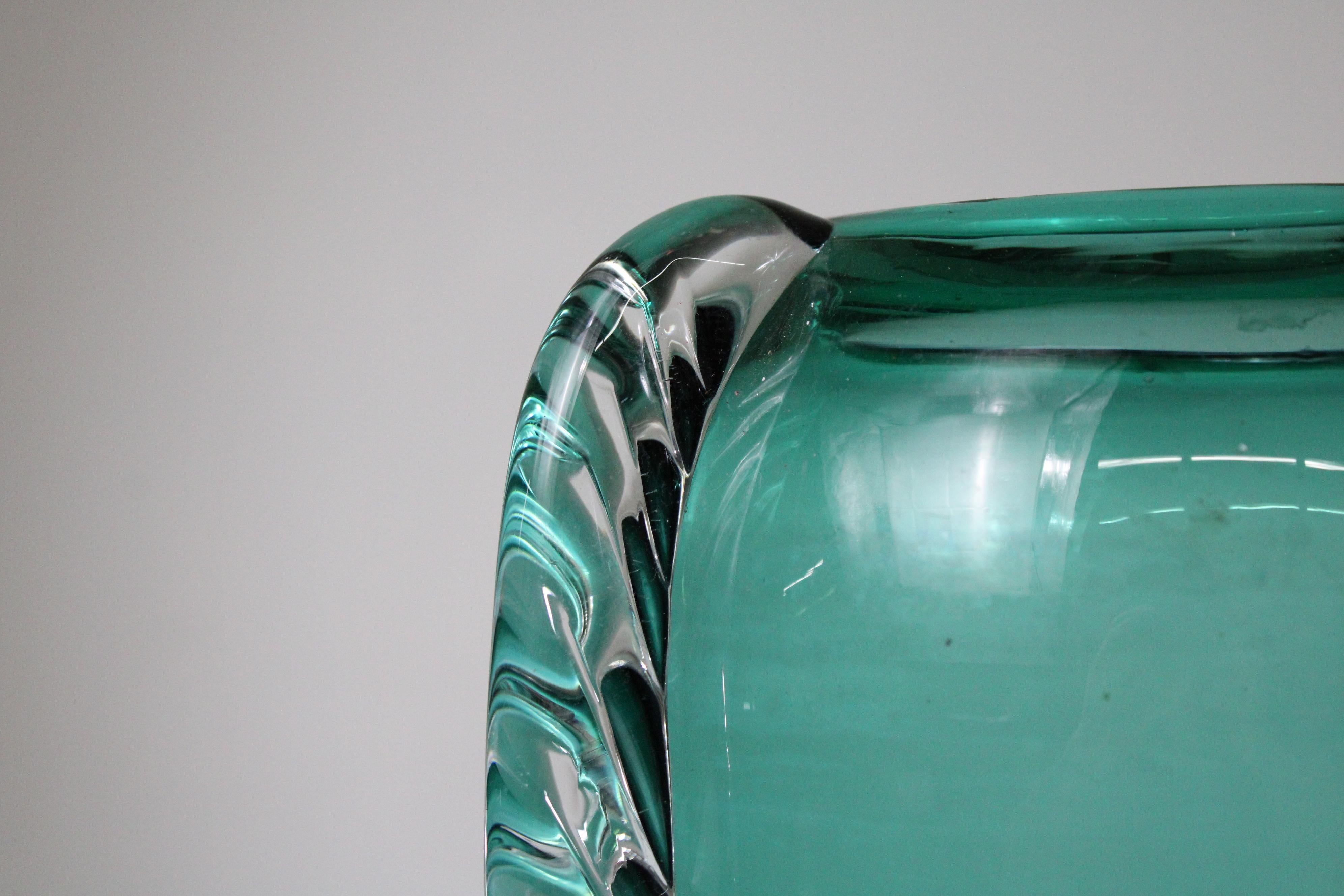 Elegante Teal Murano Glas Vase - mundgeblasenes italienisches Kunstglas (Italienisch) im Angebot