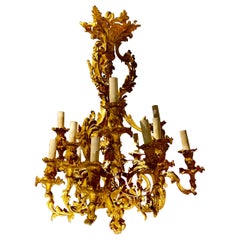 Elegant Ten lights Rocaille Gilt Bronze Chandelier- France 1880