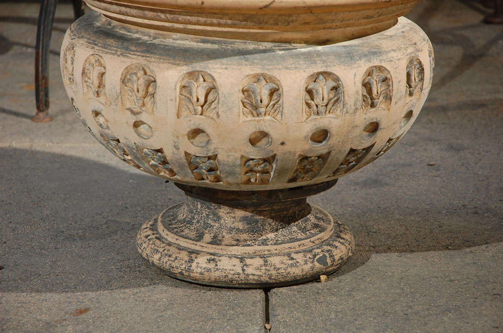 Elegant Terracotta Planter with Flared Rim from 19th Century, England 6