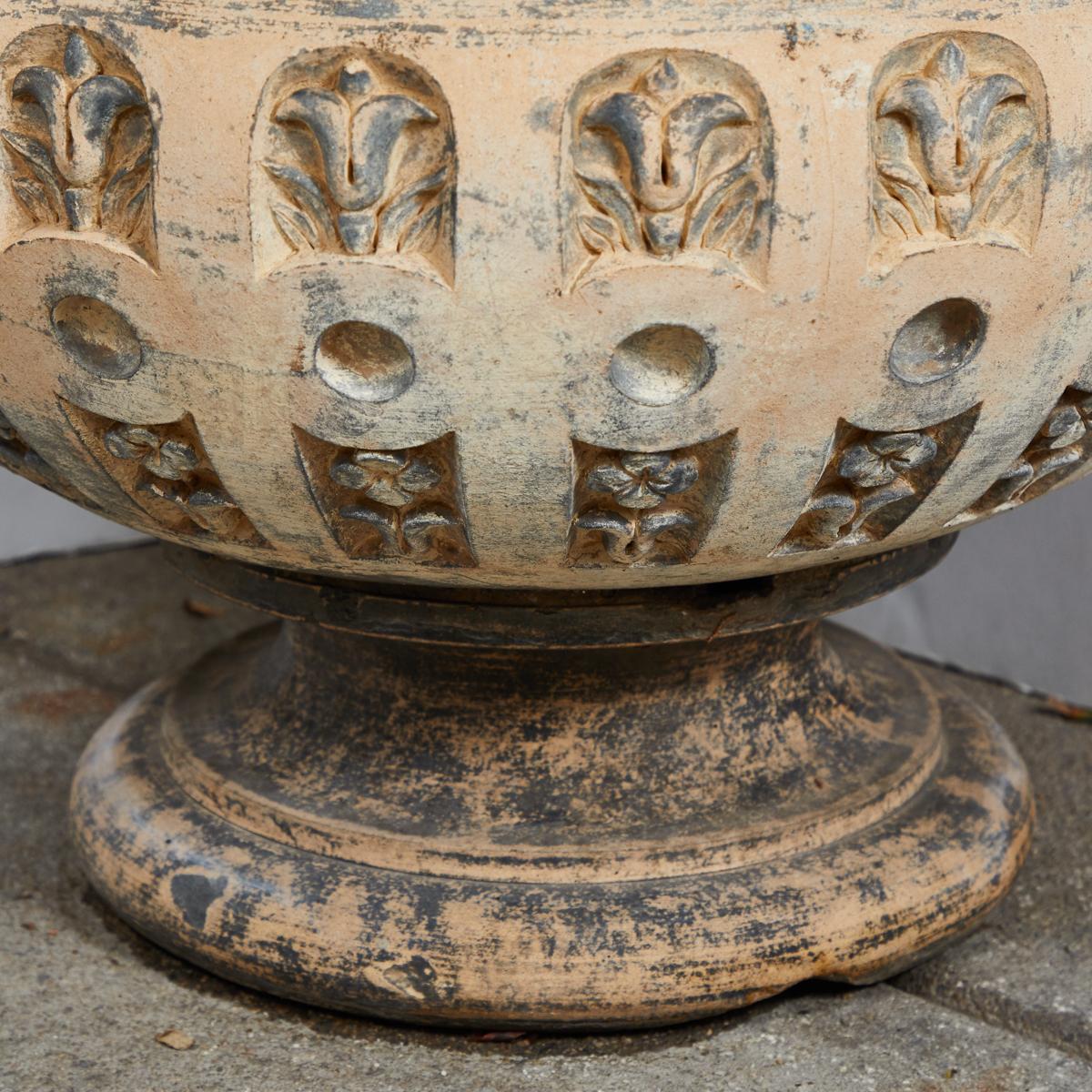 Elegant Terracotta Planter with Flared Rim from 19th Century, England In Good Condition In Los Angeles, CA