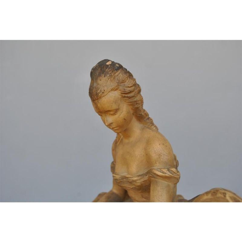 Elegant Terracotta Dog Statuette In Good Condition For Sale In Marseille, FR