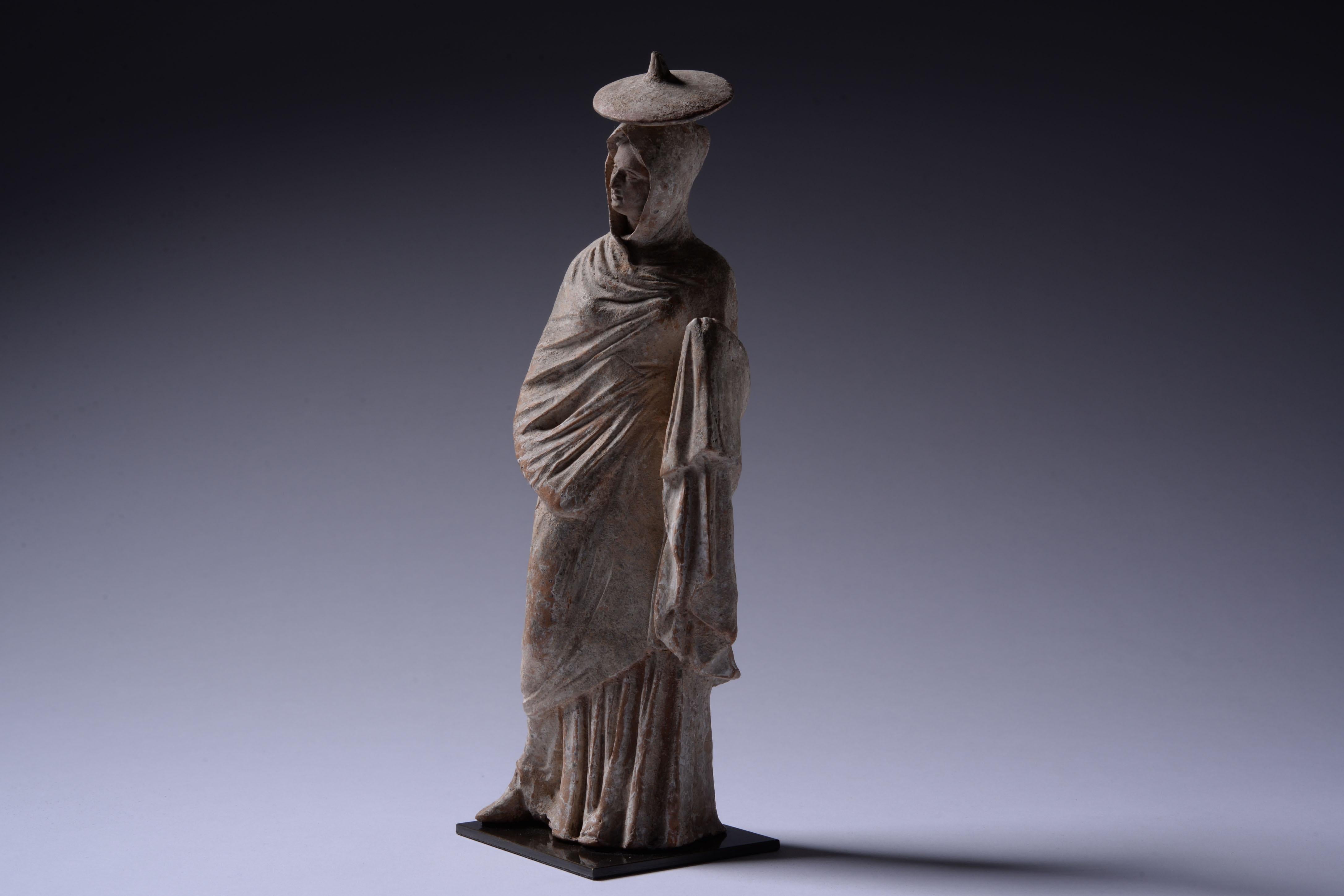 Grec Figure élégante en terre cuite de type Tanagra