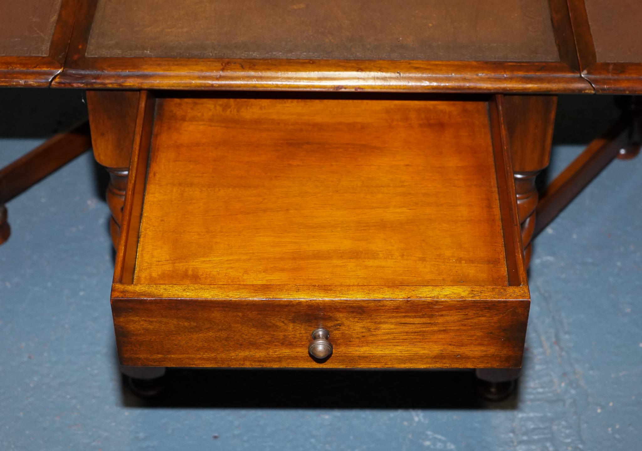 Walnut ELEGANT THEODORE ALEXANDER DROP LEAF BARLEY TWiST TABLE WITH LEATHER TOP For Sale