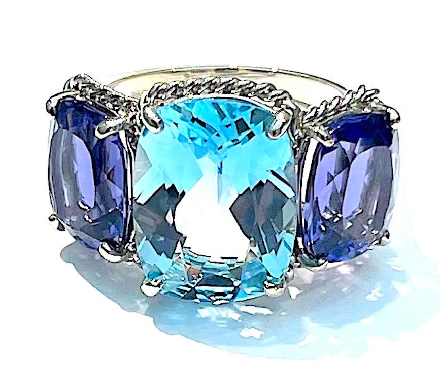 Elegant Three-Stone Blue Topaz and Iolite Ring with Gold Rope Twist Border In New Condition For Sale In New York, NY