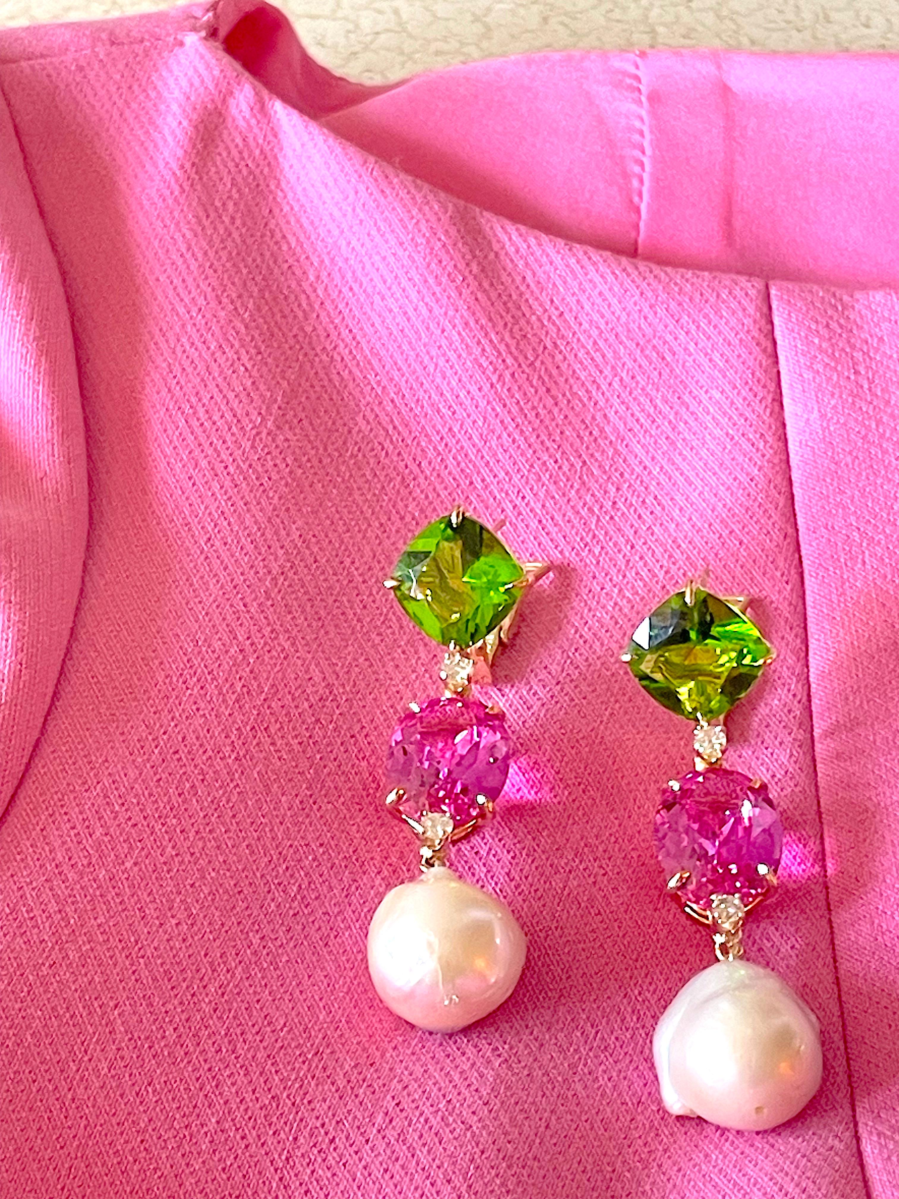 Boucles d'oreilles pendantes élégantes à trois pierres avec citrine, poire baroque et diamants en vente 8