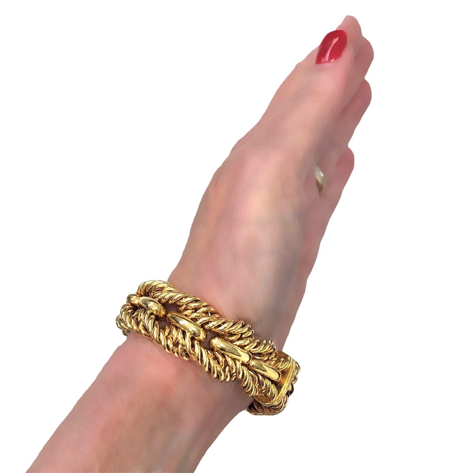 Elegant Tiffany & Co 18k Yellow Gold Bracelet 5