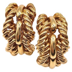 Elegant Tiffany & Co 18k Yellow Gold Earrings