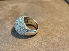 Elegant Timeless Dome Shaped 18 white Gold Diamond Pavé Ring