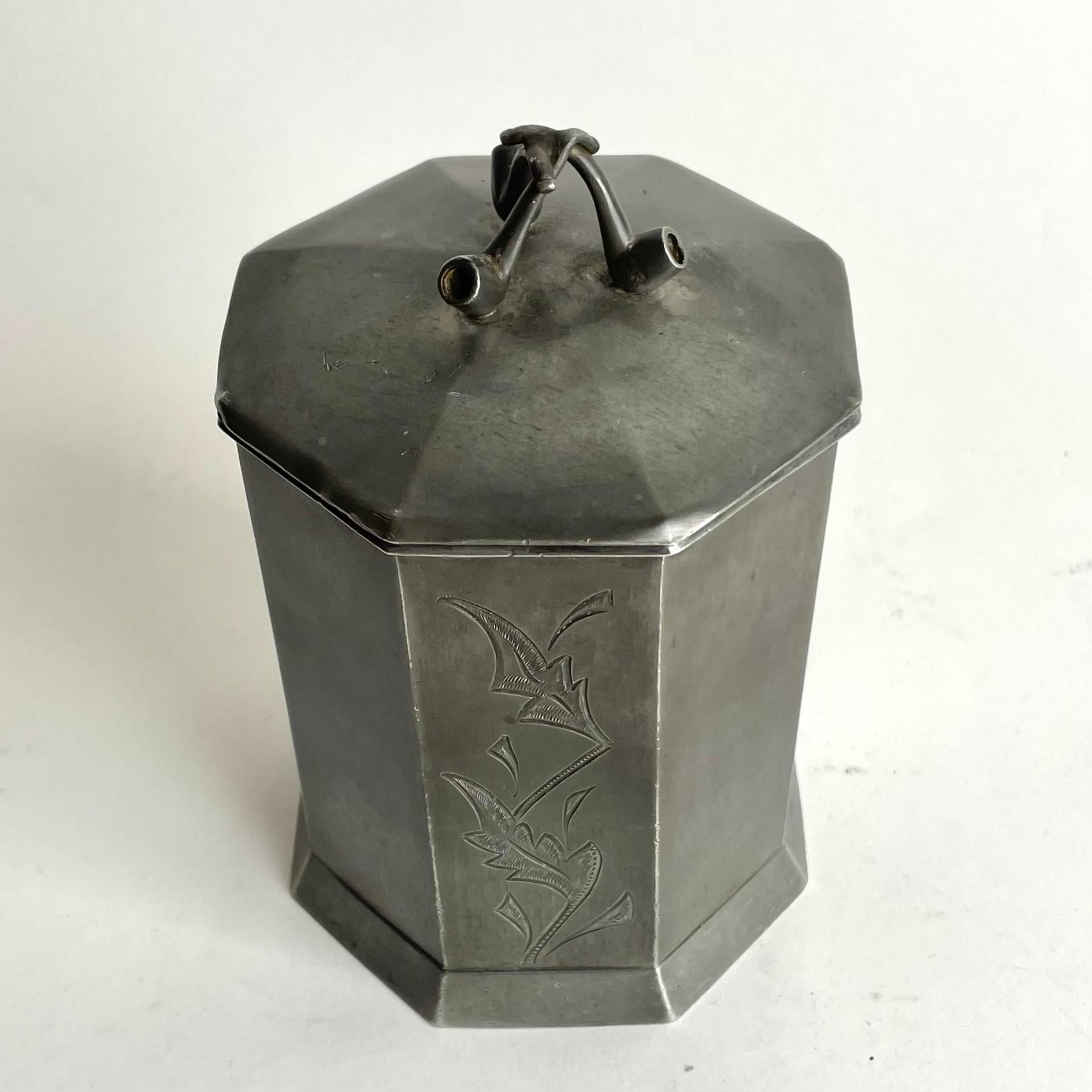 Art Deco Elegant tobacco jar in pewter in Swedish Grace from the late 1920s For Sale