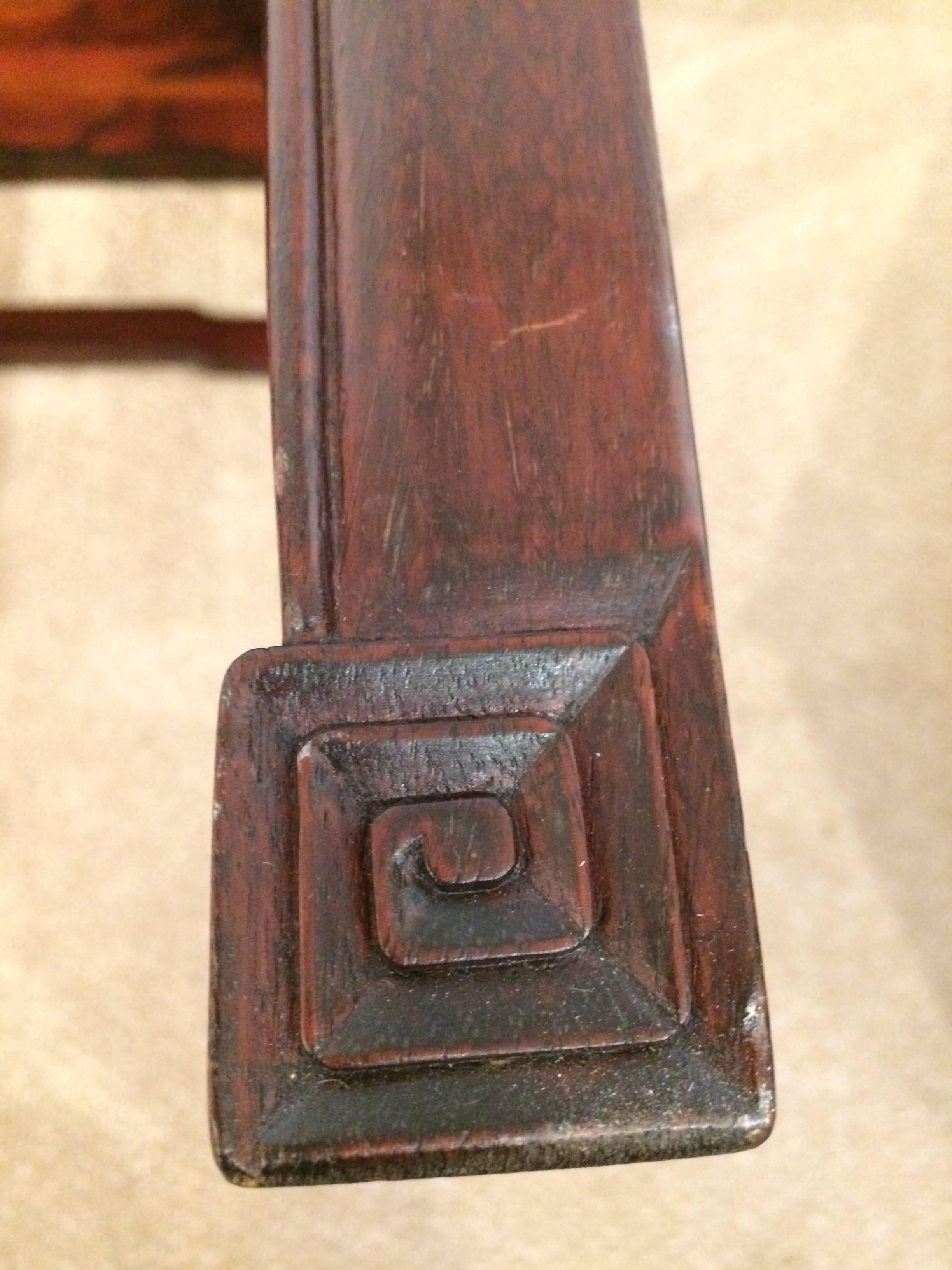 Elegant Traditional Pair of Mahogany End Tables 5