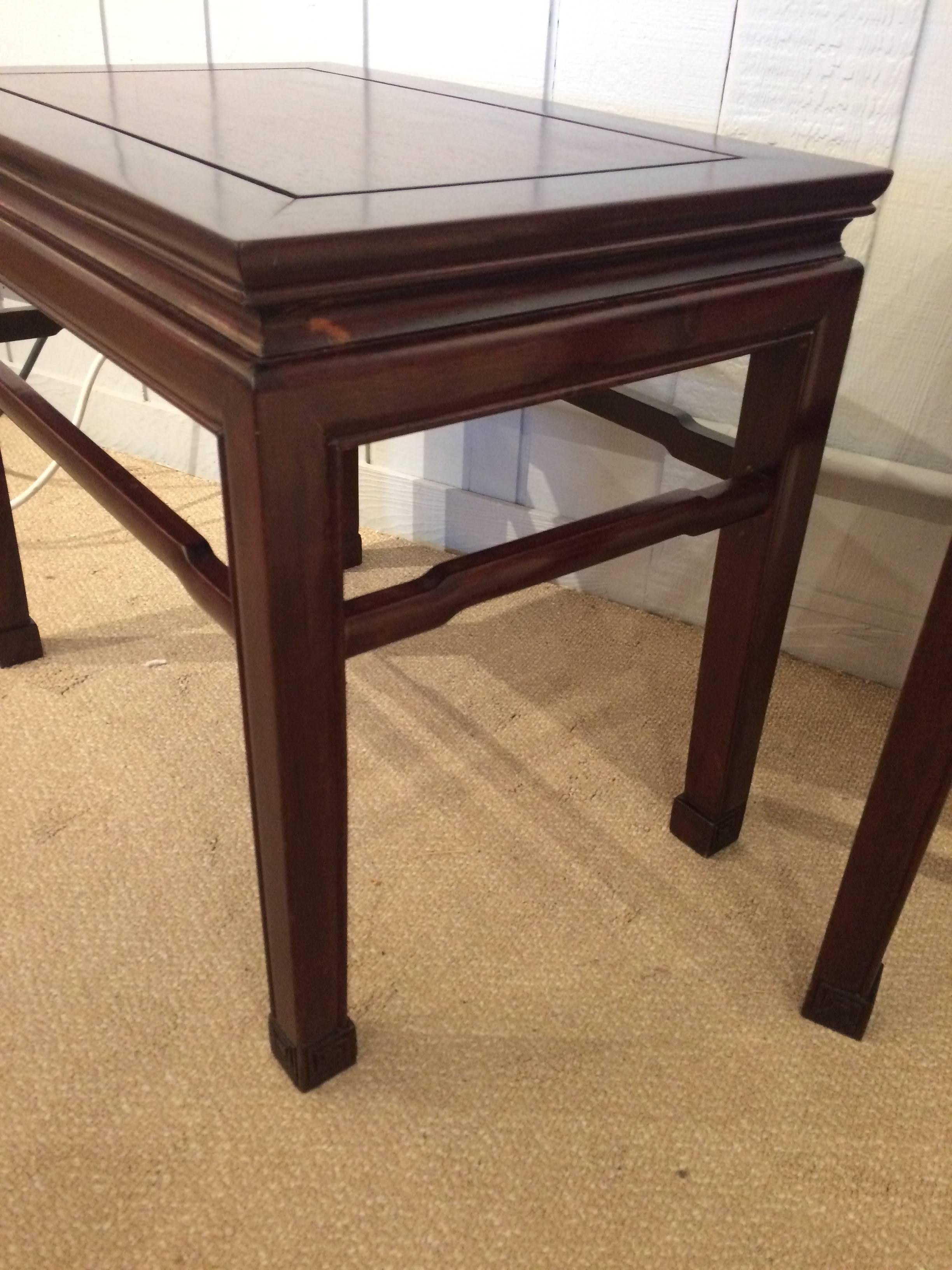 American Elegant Traditional Pair of Mahogany End Tables