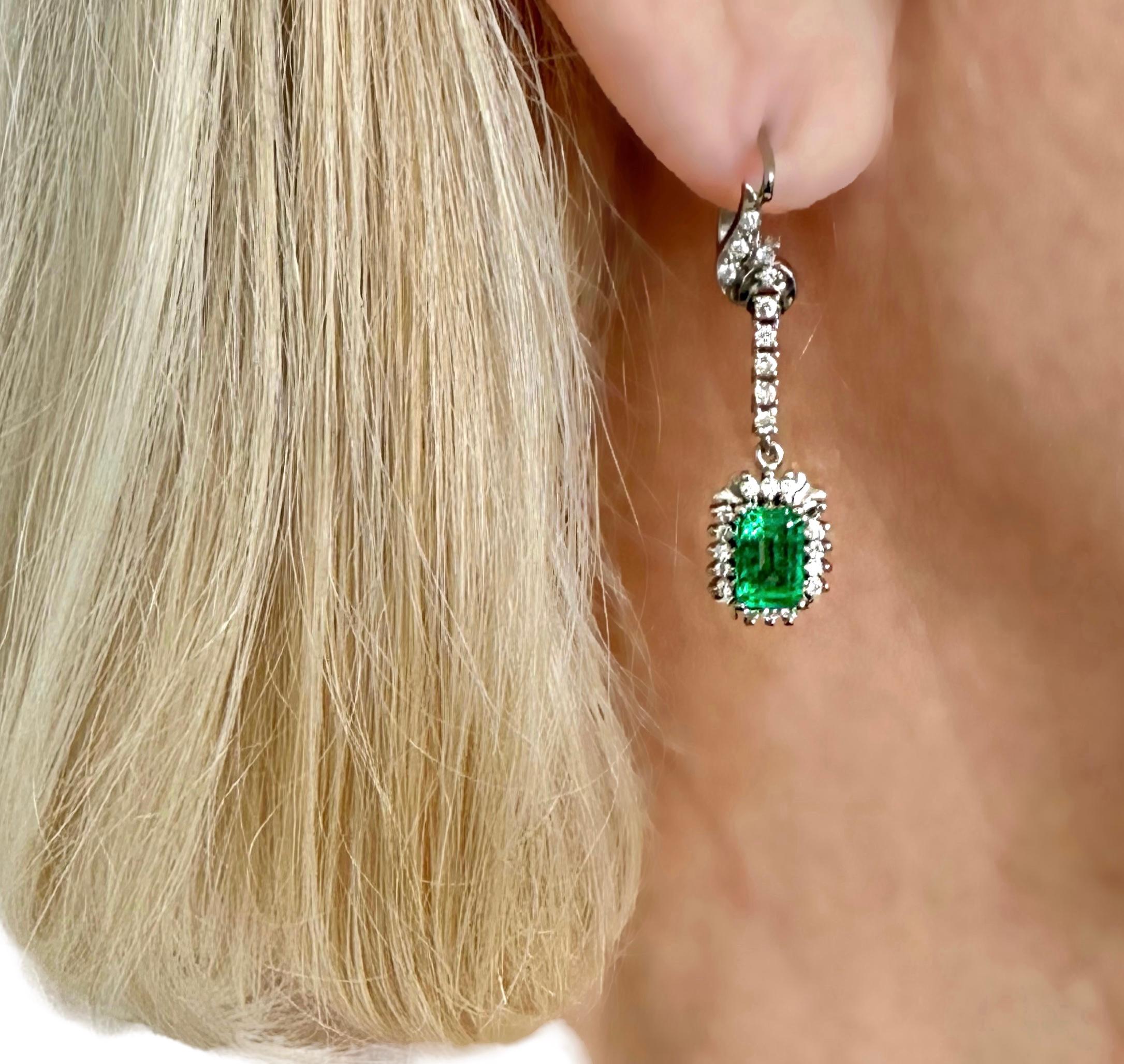 Elegant Traditional White Gold, Diamond and Emerald Cocktail Earrings For Sale 3