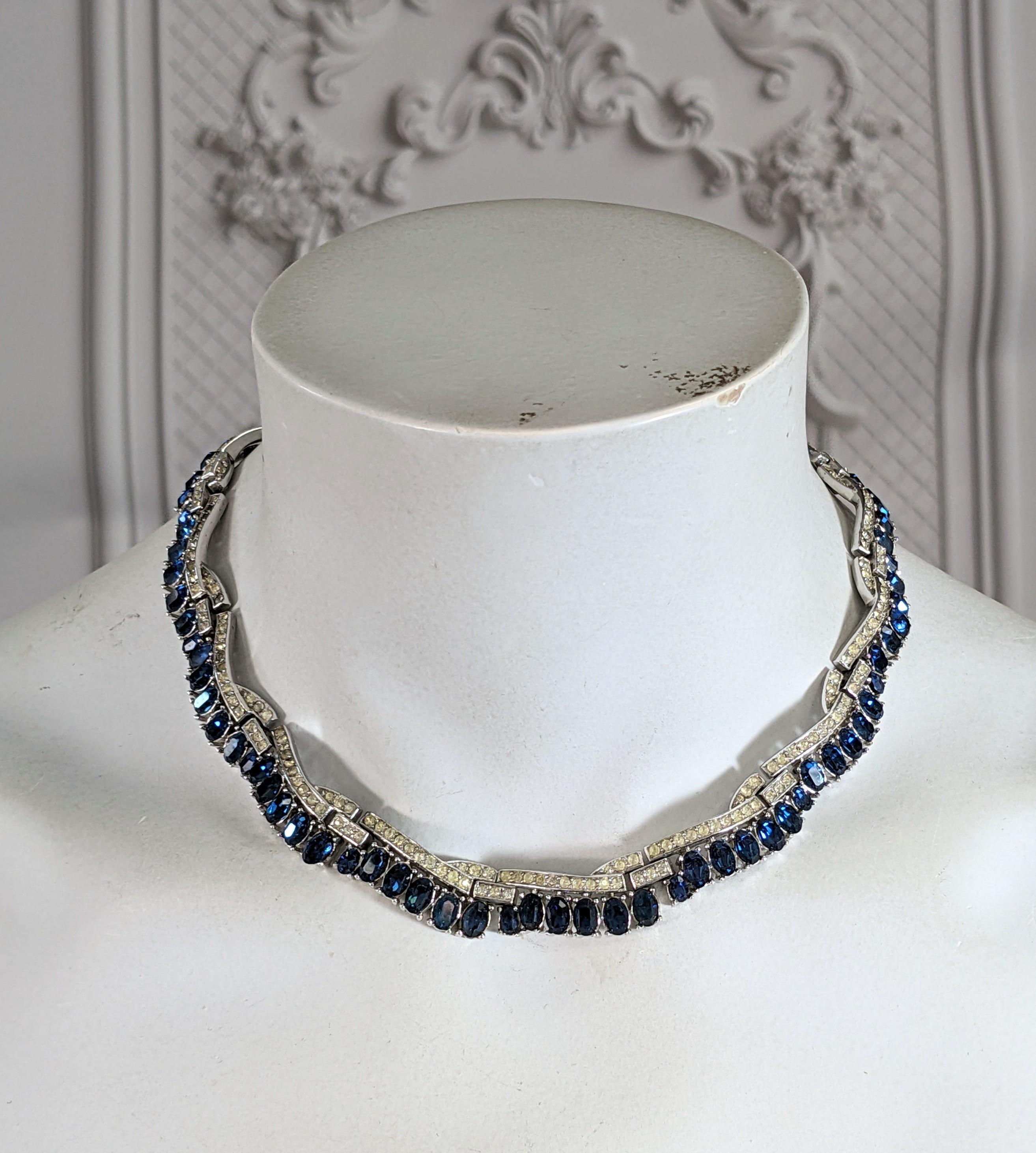 Trifari Collier élégant en cristal pavé et saphir en vente 3