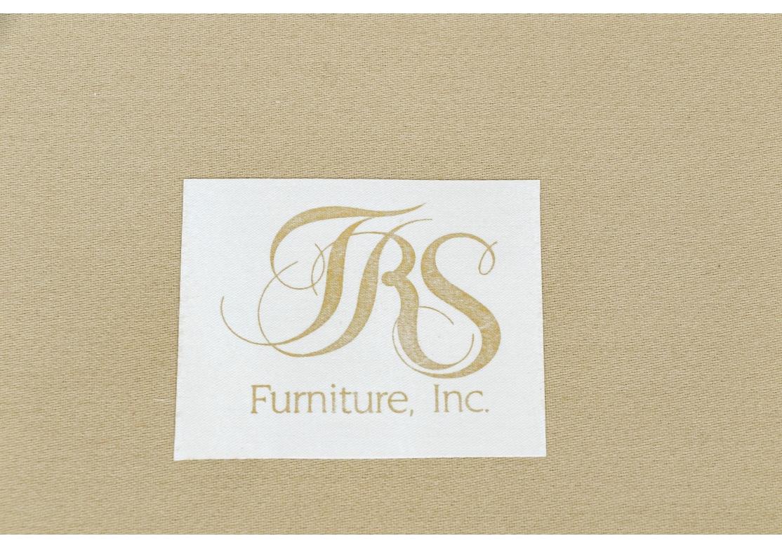 Élégante banquette de style Louis XVI de TRS Furniture État moyen - En vente à Bridgeport, CT