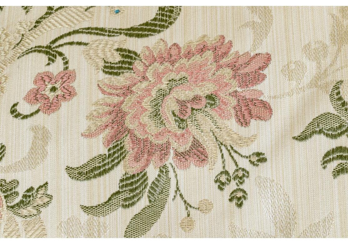 Tissu Élégante banquette de style Louis XVI de TRS Furniture en vente