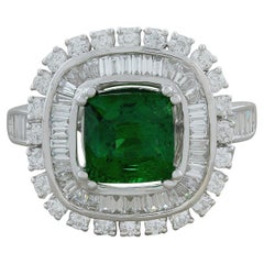Elegant Tsavorite Diamond Gold Ring Elegant Tsavorite Diamond Gold Ring