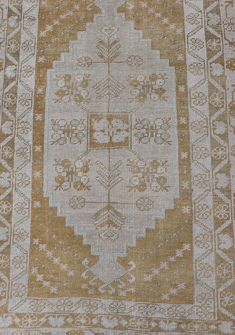 Elegant Turkish Oushak Runner with Geometric and Floral Motifs in Beige and Gold 4