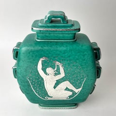 Elegant Urn with lid in Art Deco by Wilhelm Kåge, Gustavsberg. 1930s